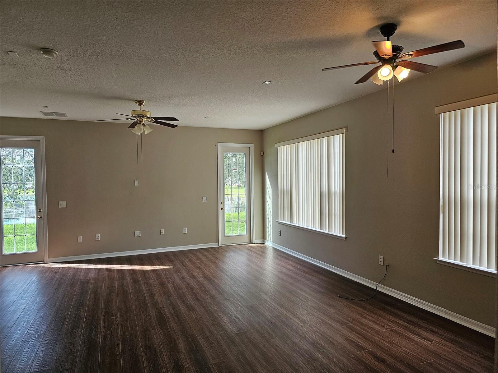 Image 7 of 29 For 14442 Huntcliff Park Way