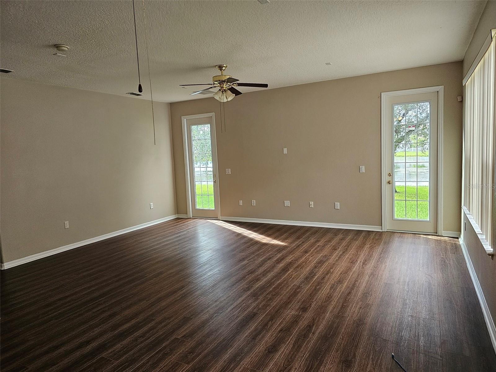 Image 8 of 29 For 14442 Huntcliff Park Way