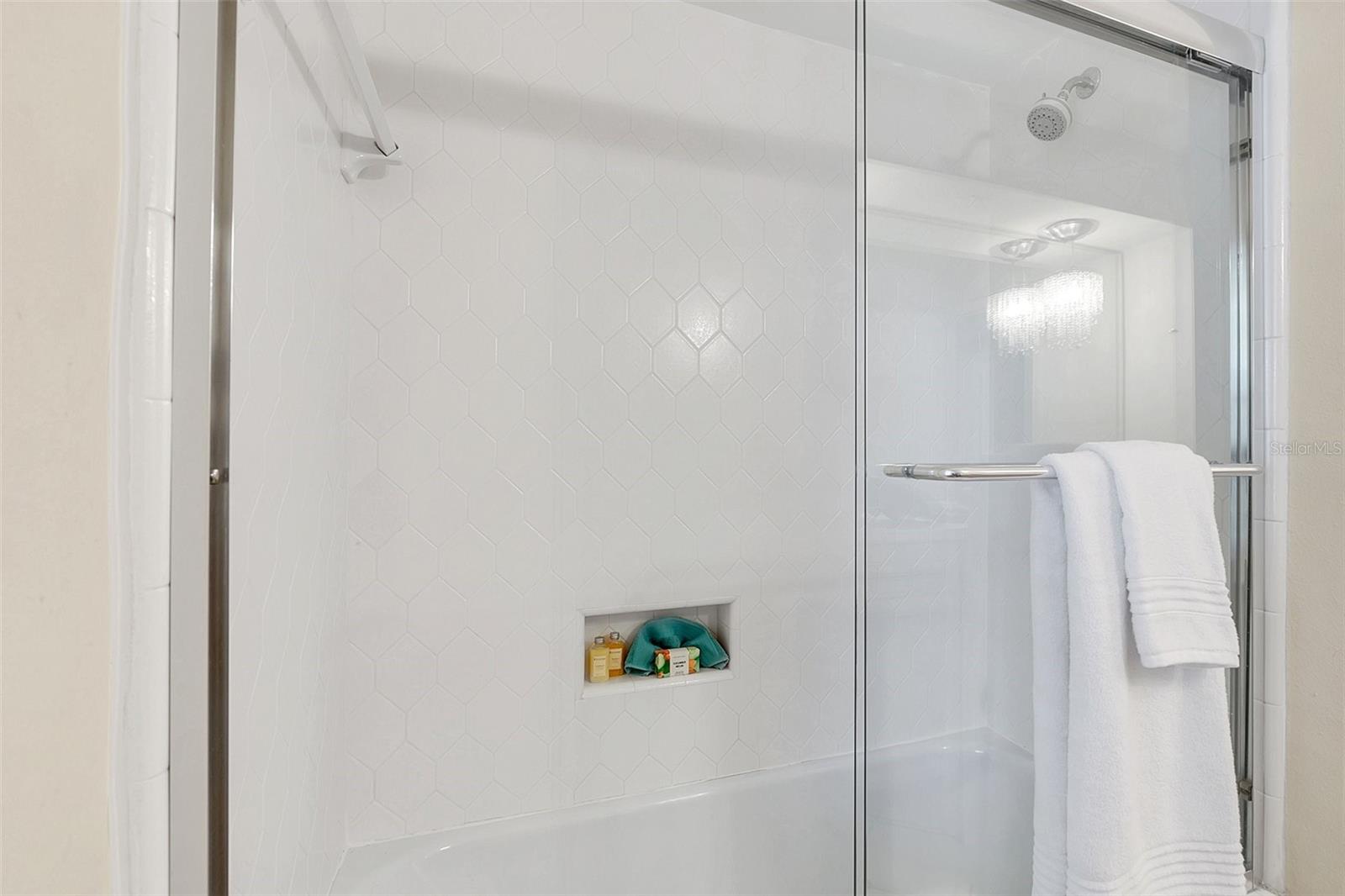 Image 17 of 30 For 2632 Mandan Trail