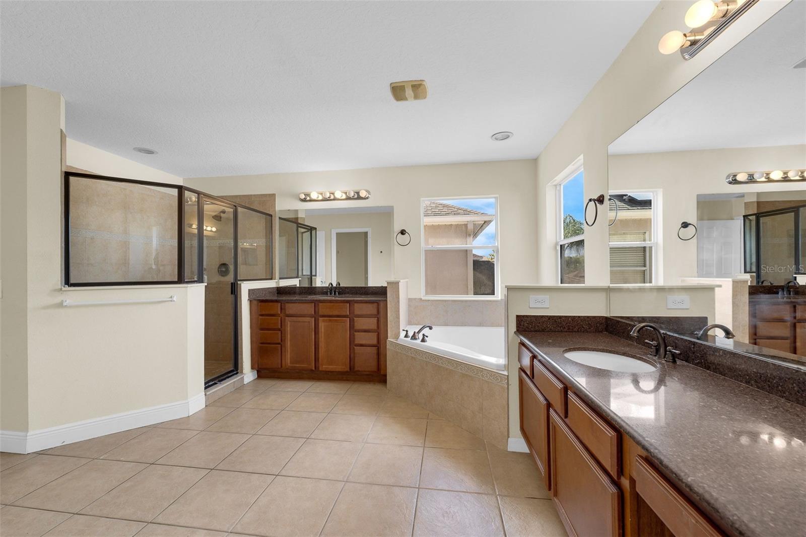 Image 22 of 63 For 14649 Old Thicket Trace