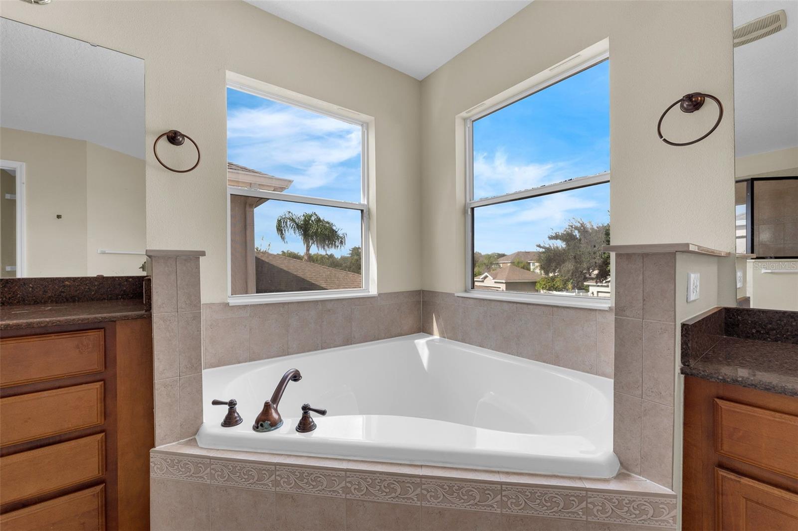 Image 23 of 63 For 14649 Old Thicket Trace