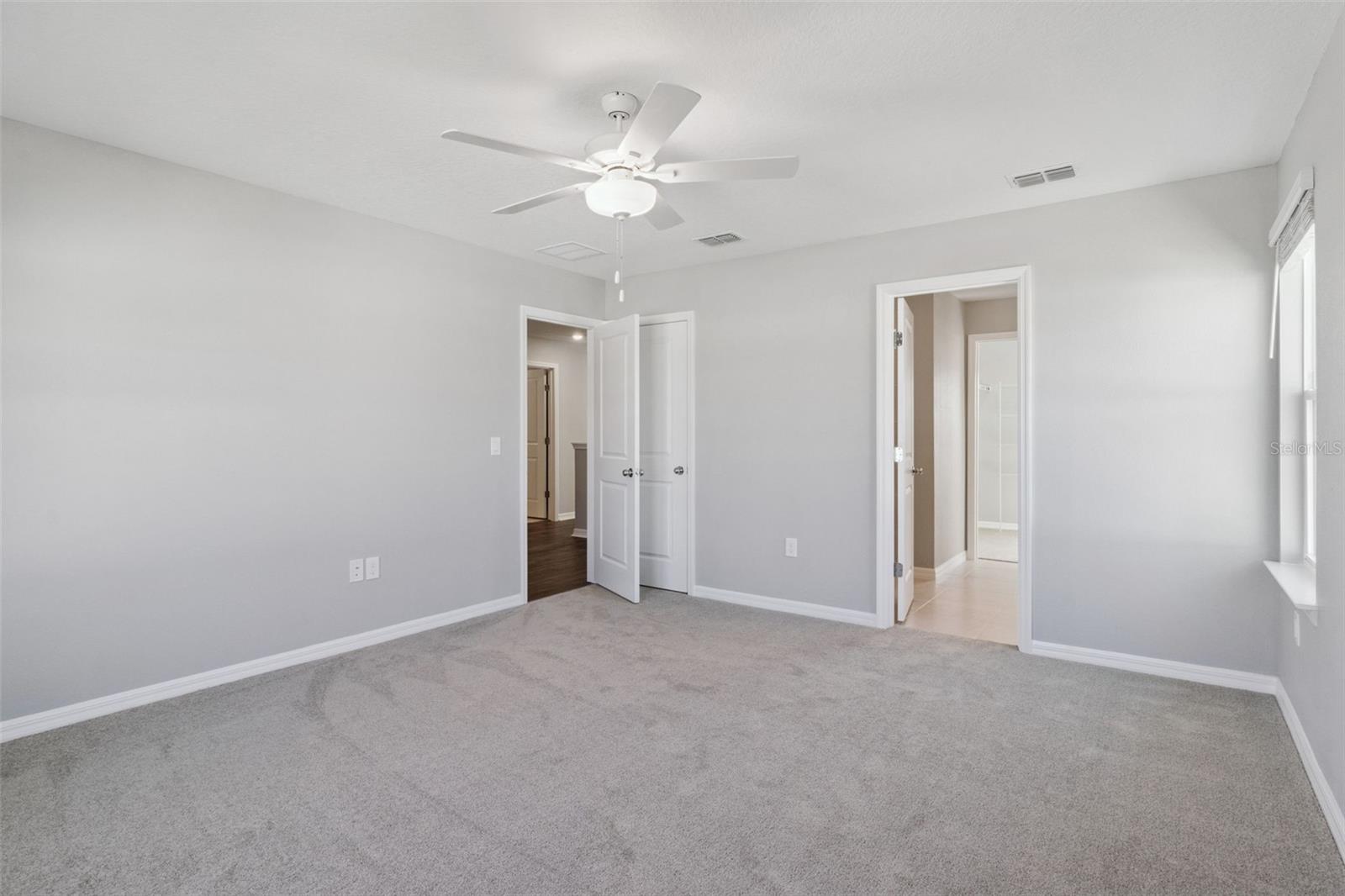 Image 14 of 20 For 1087 Silverlake Boulevard