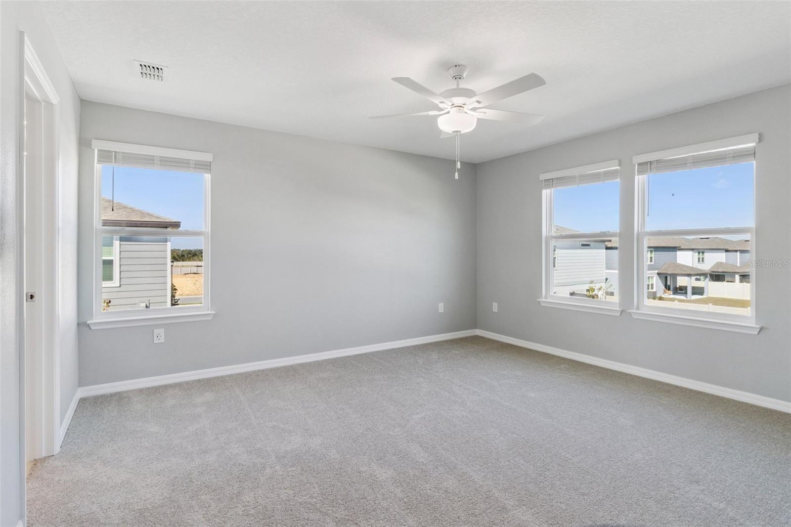 Image 15 of 20 For 1087 Silverlake Boulevard