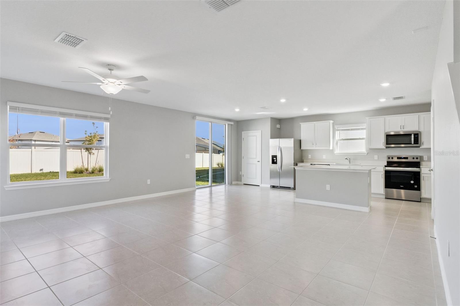 Image 5 of 20 For 1087 Silverlake Boulevard