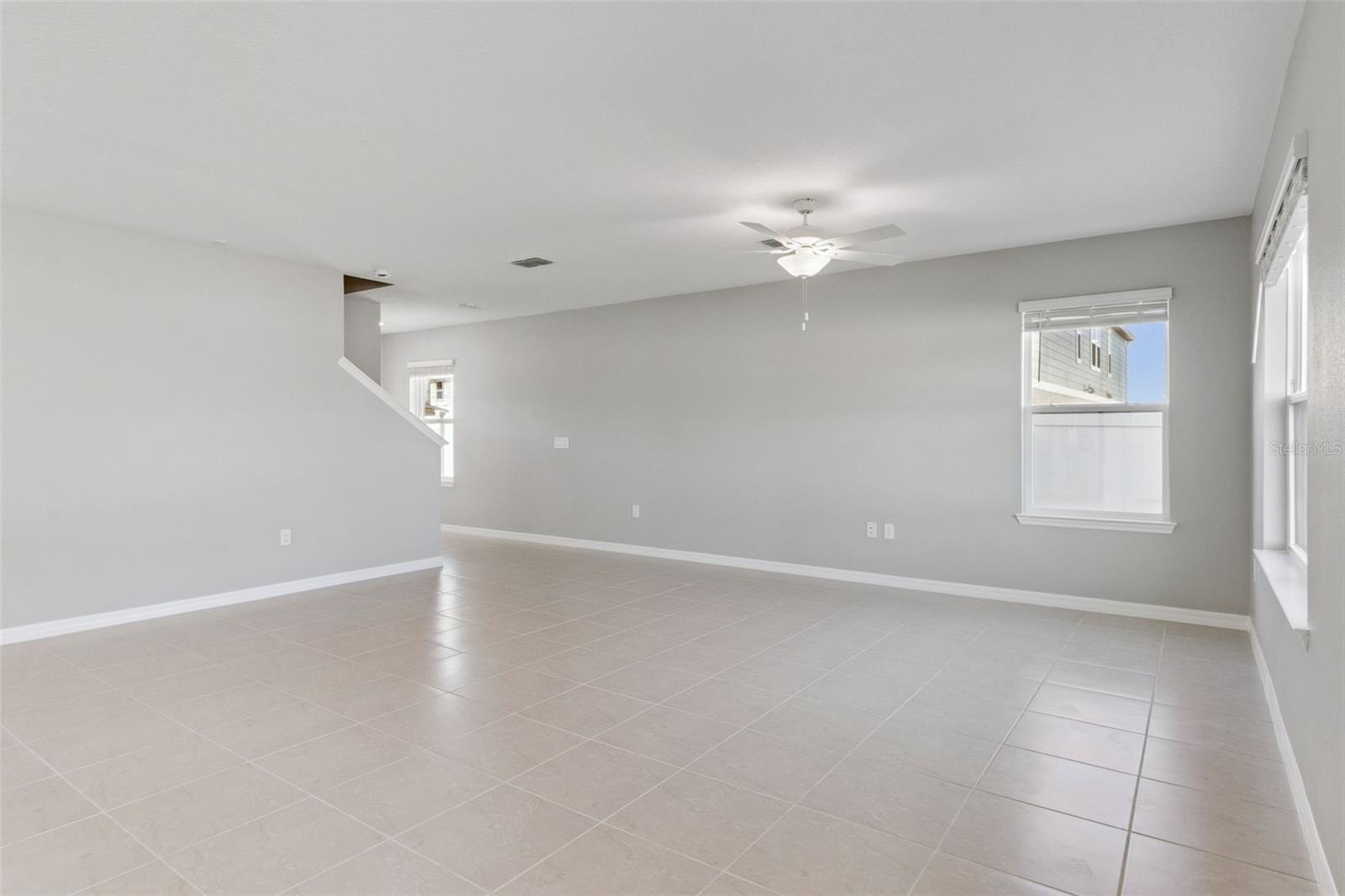 Image 7 of 20 For 1087 Silverlake Boulevard