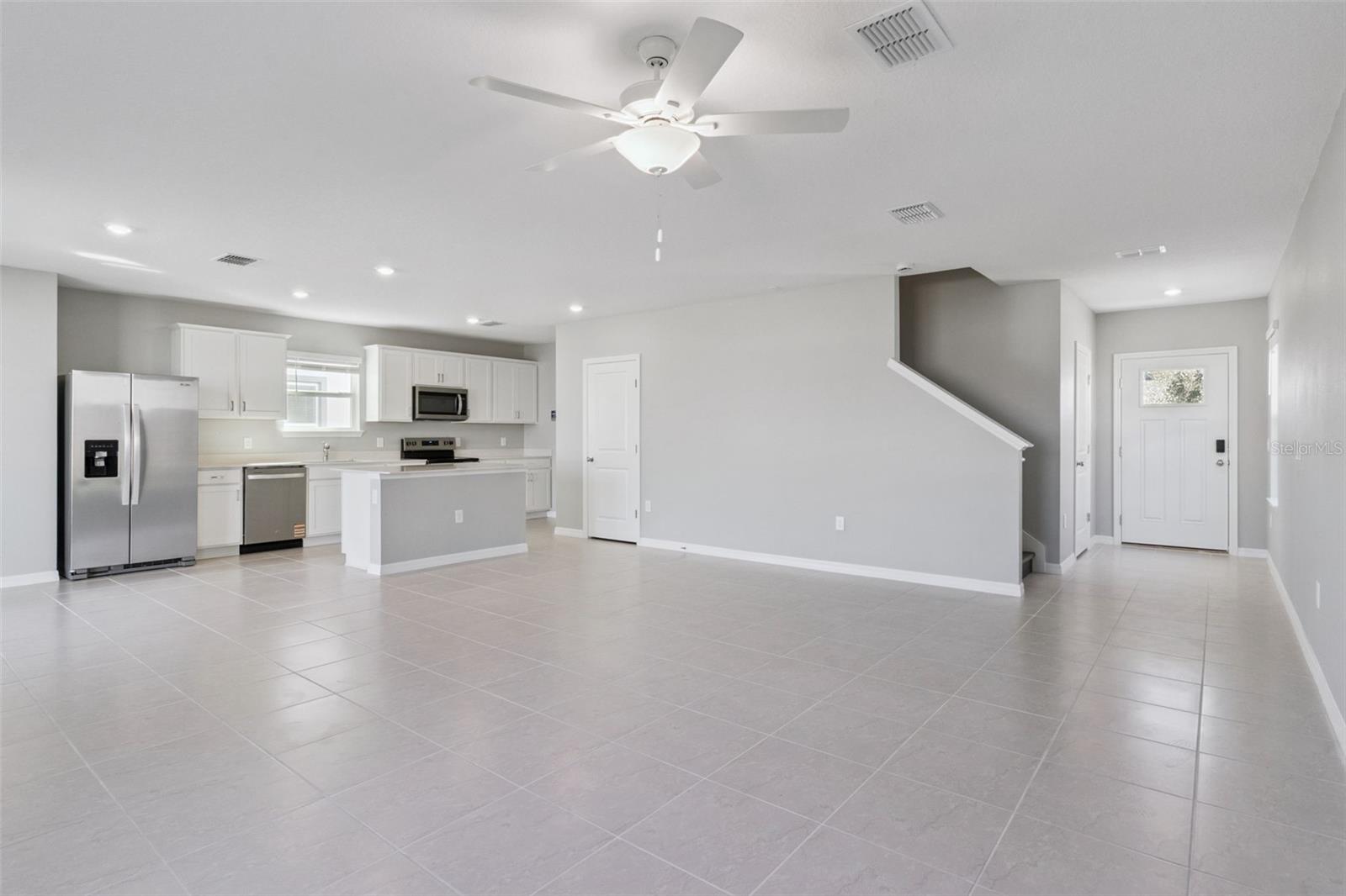 Image 8 of 20 For 1087 Silverlake Boulevard