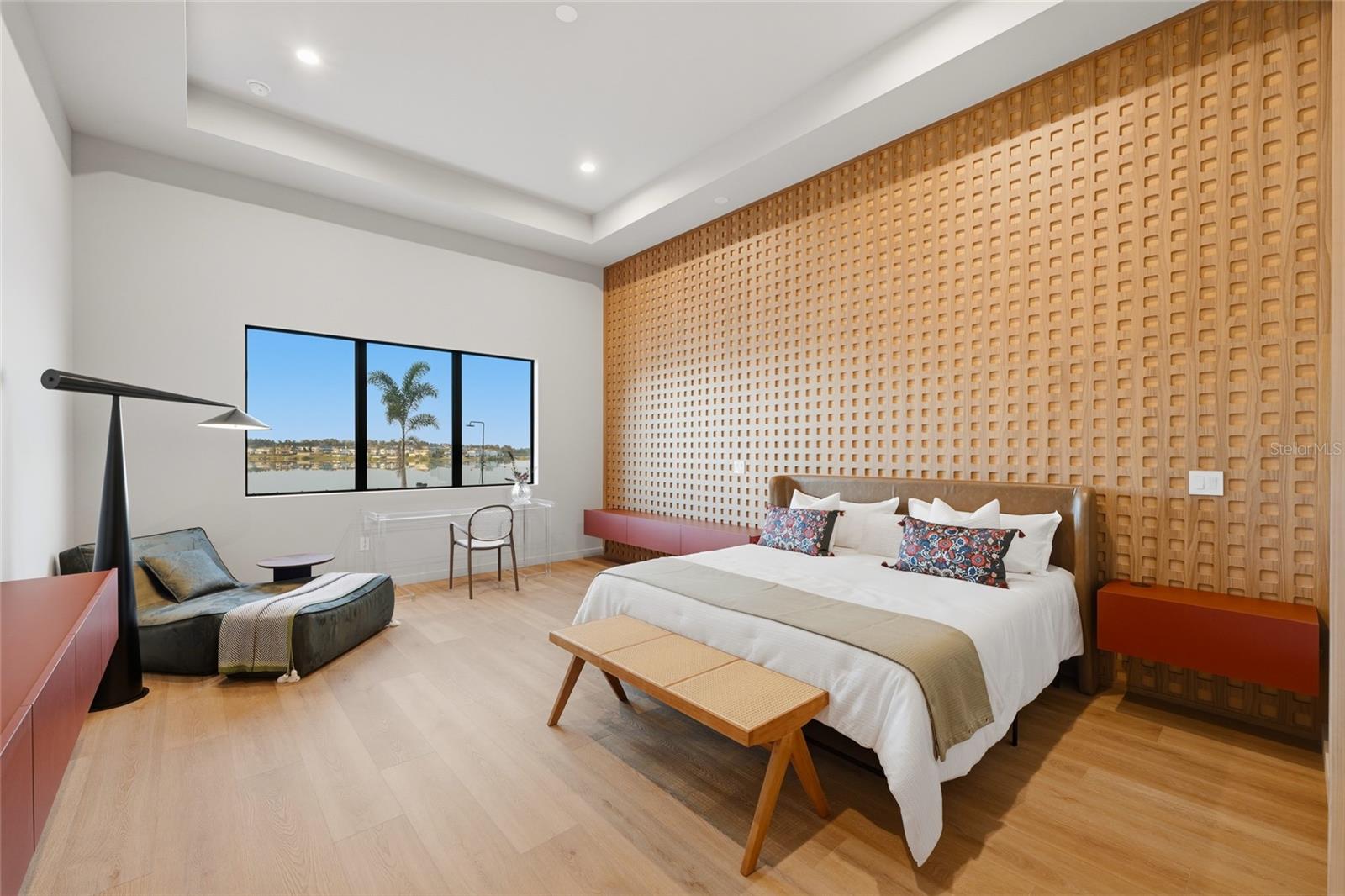 Image 33 of 58 For 15125 Pendio Drive