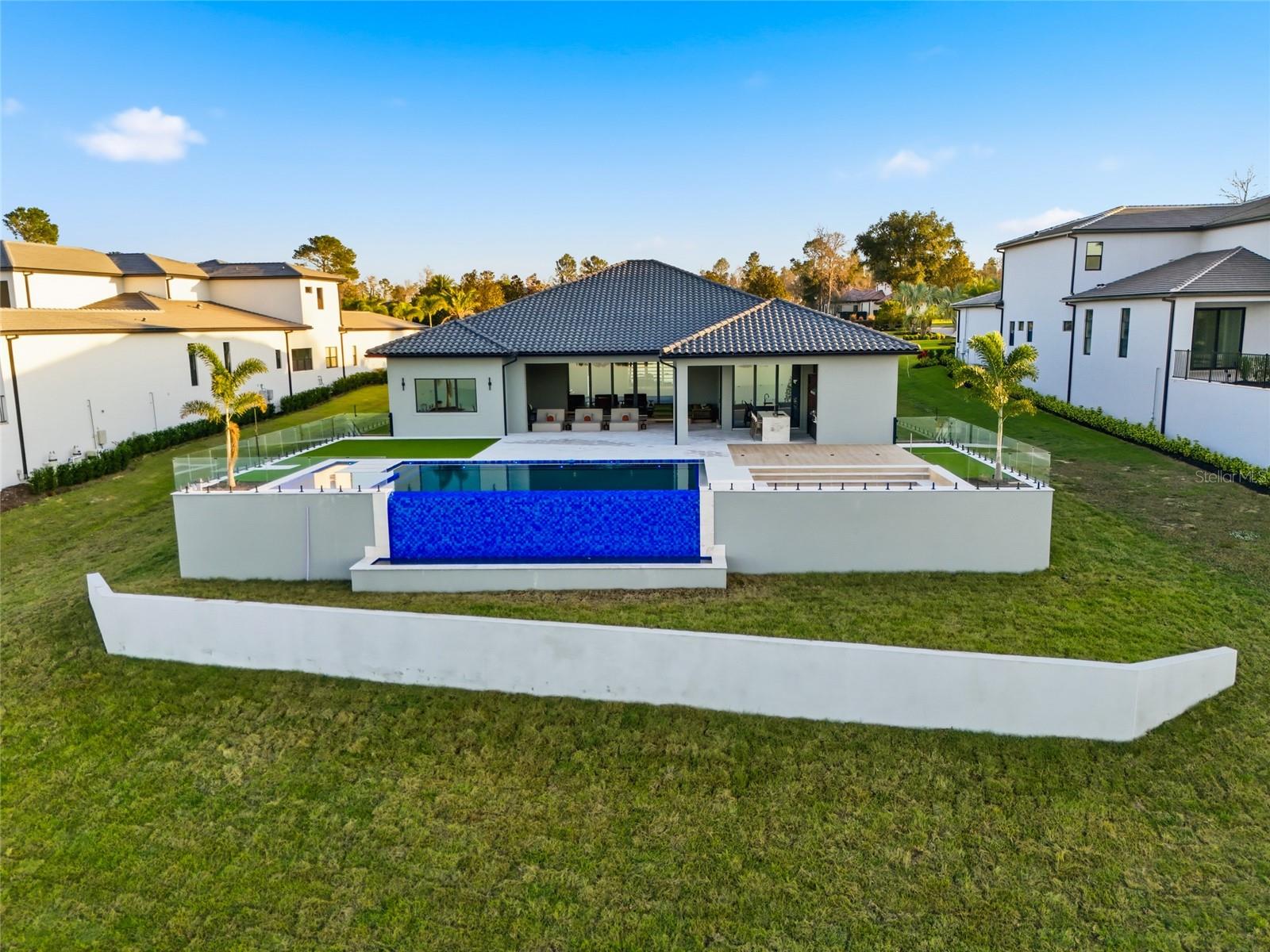 Image 50 of 58 For 15125 Pendio Drive