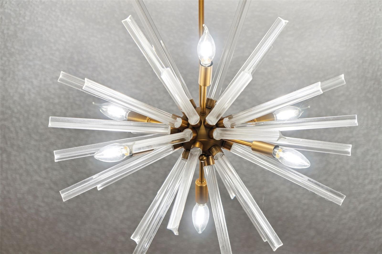 Image 25 of 64 For 720 Swaying Pine Way