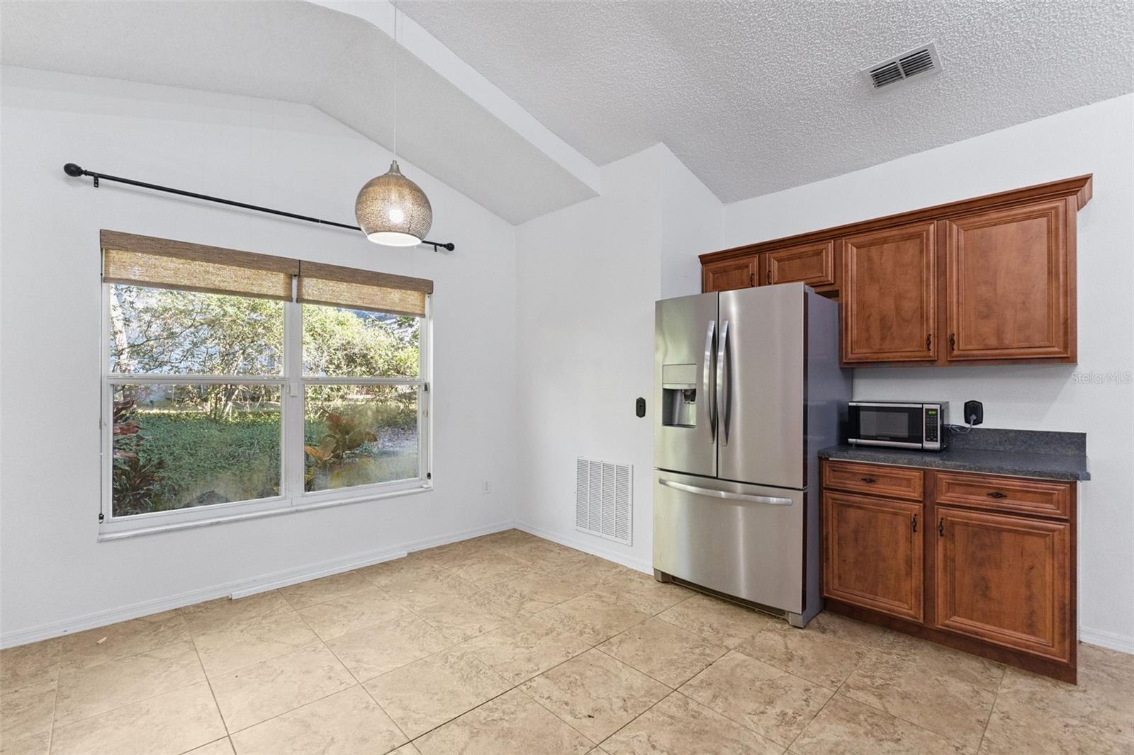 Image 33 of 64 For 720 Swaying Pine Way