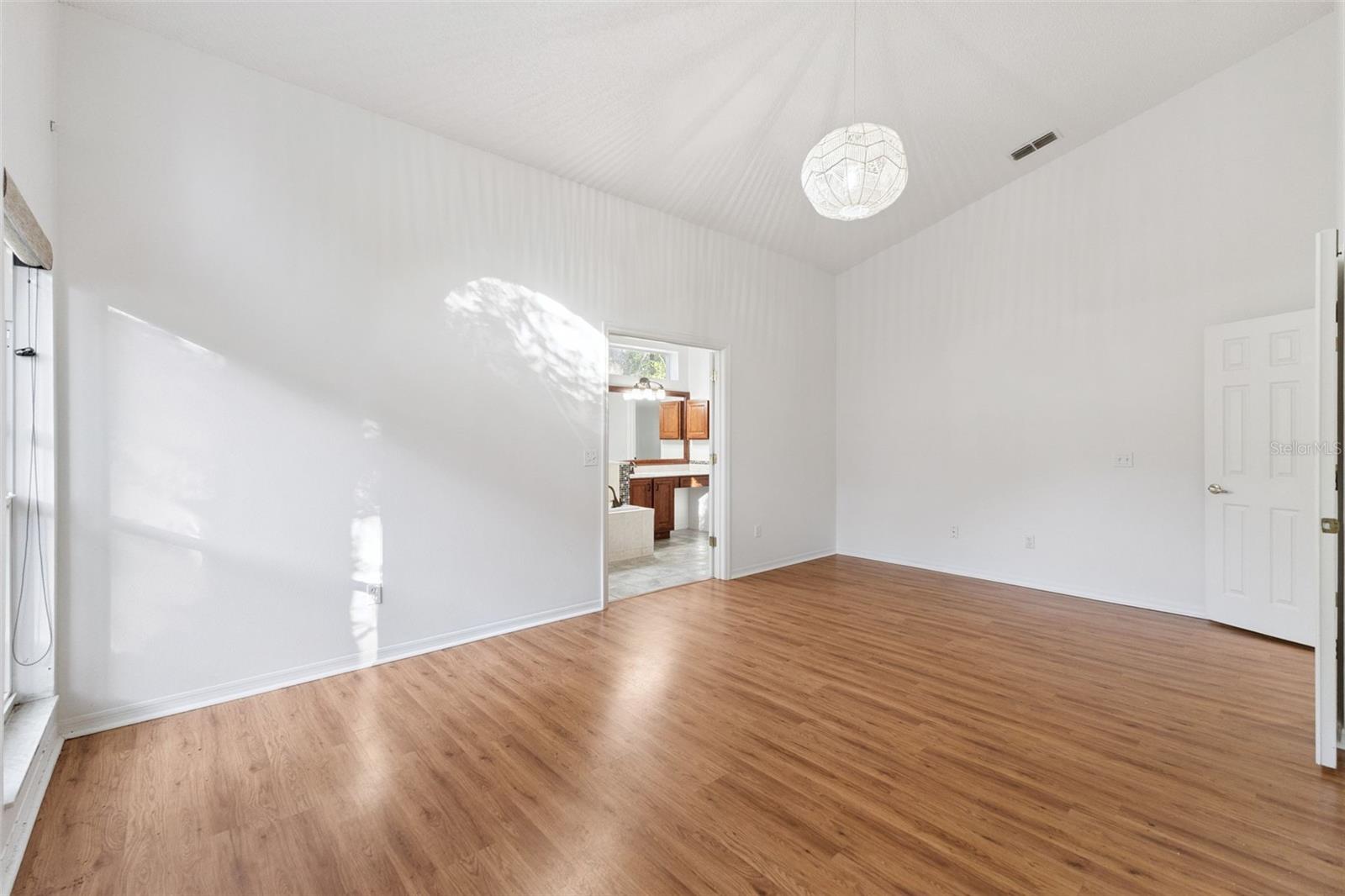 Image 35 of 64 For 720 Swaying Pine Way