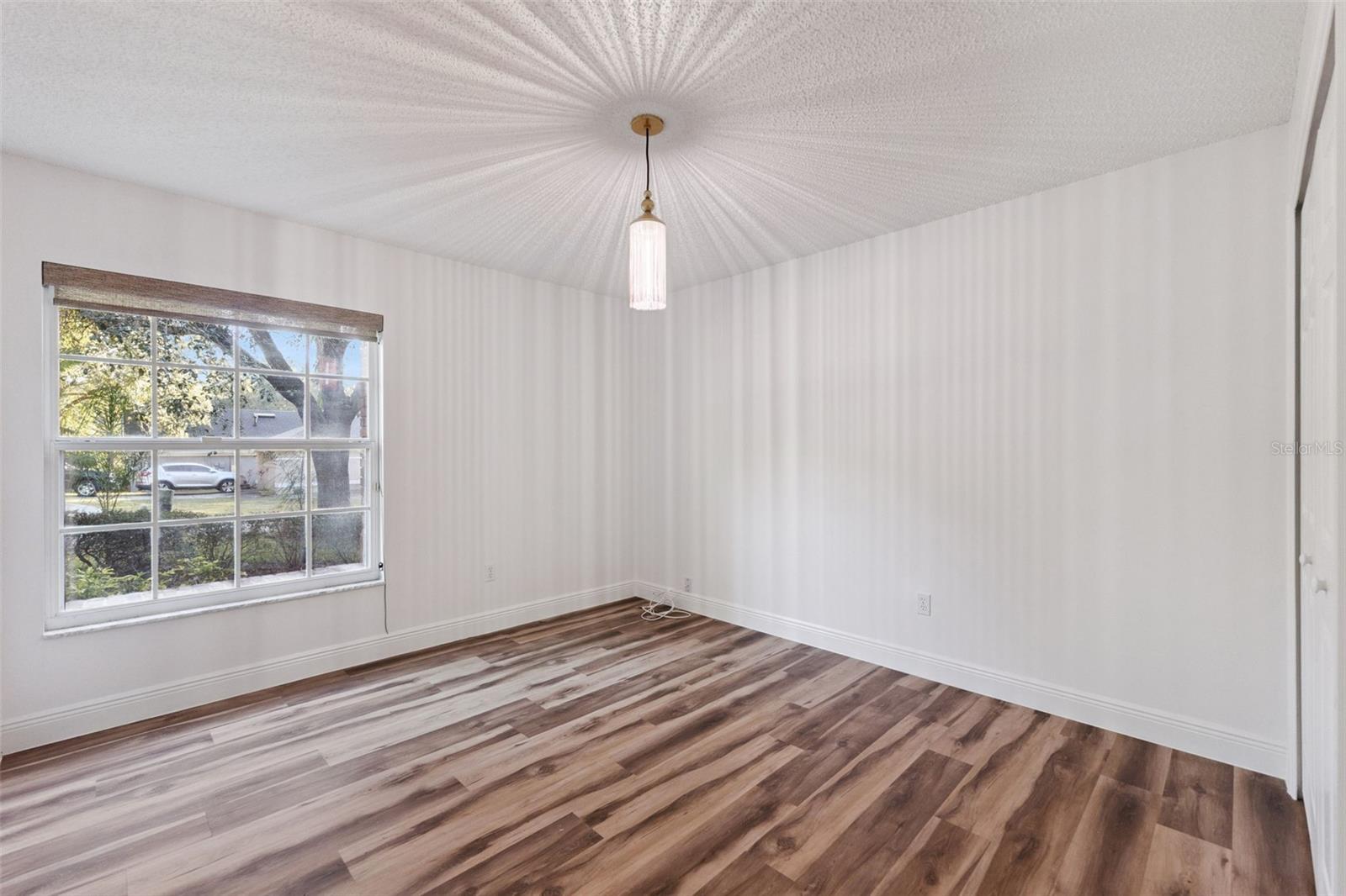 Image 46 of 64 For 720 Swaying Pine Way