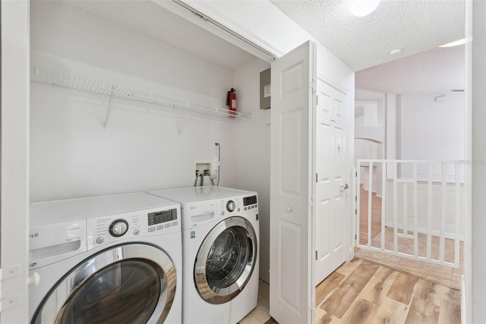 Image 48 of 64 For 720 Swaying Pine Way