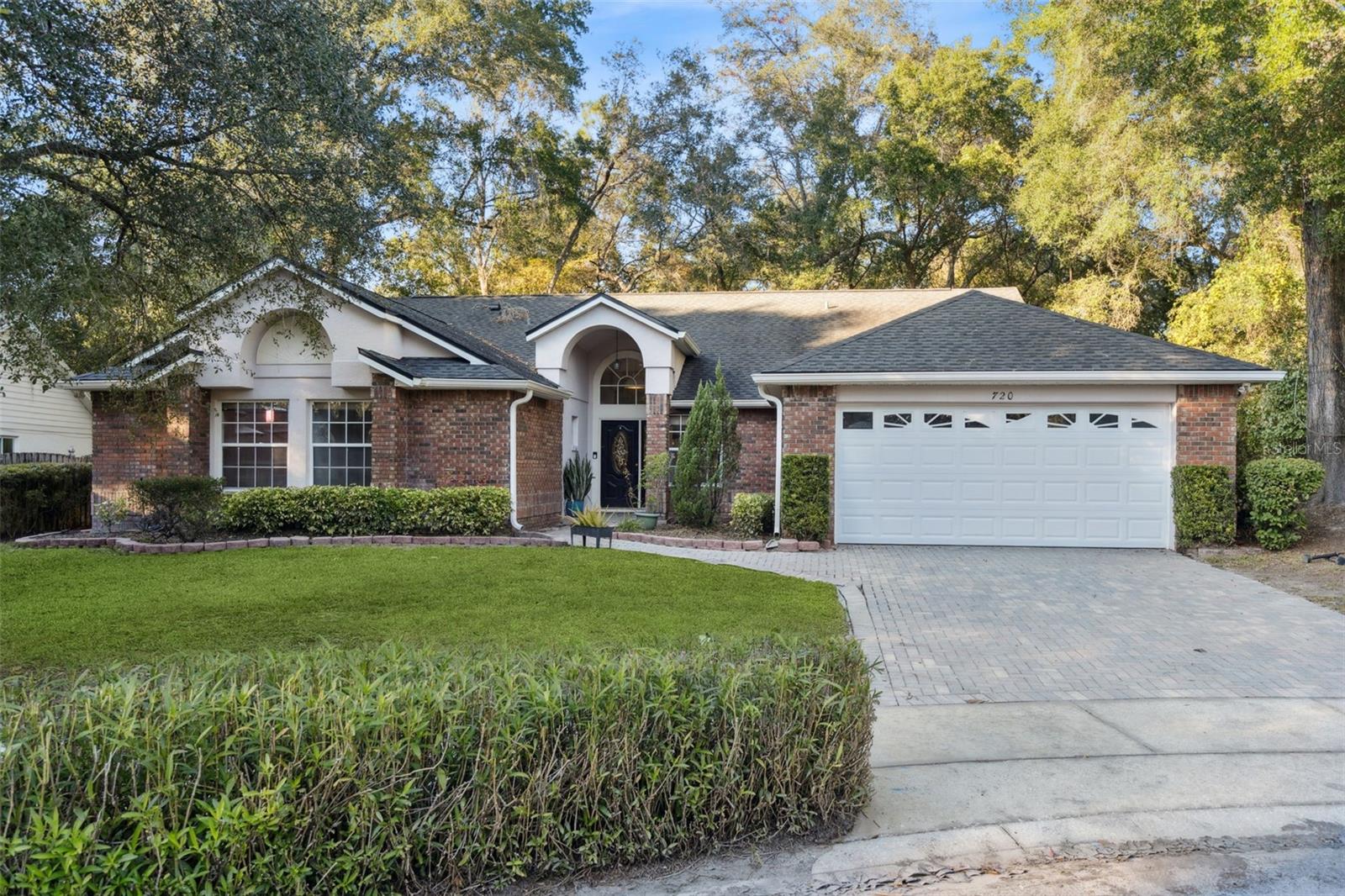 Image 5 of 64 For 720 Swaying Pine Way