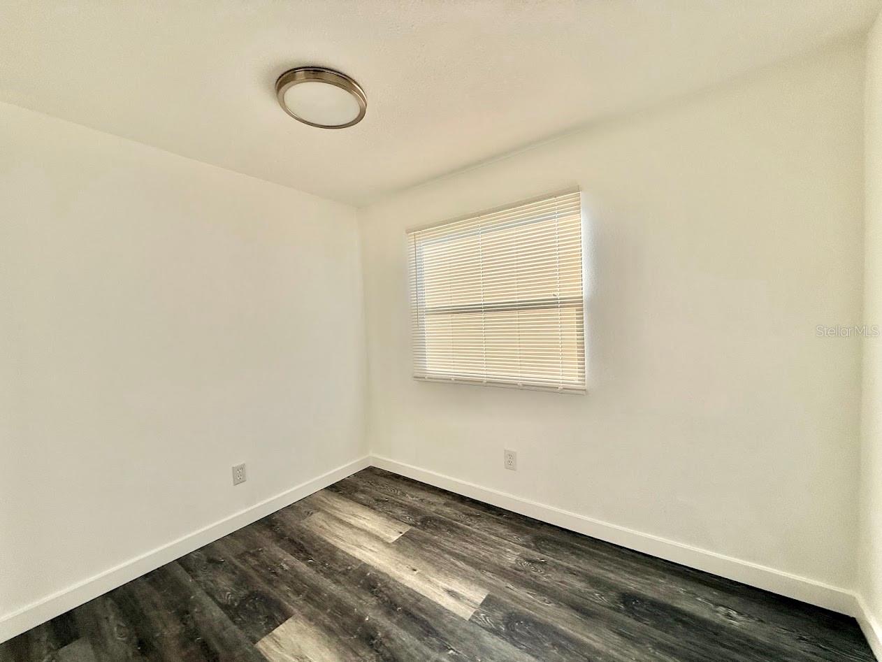 Image 4 of 8 For 805 Live Oak Street