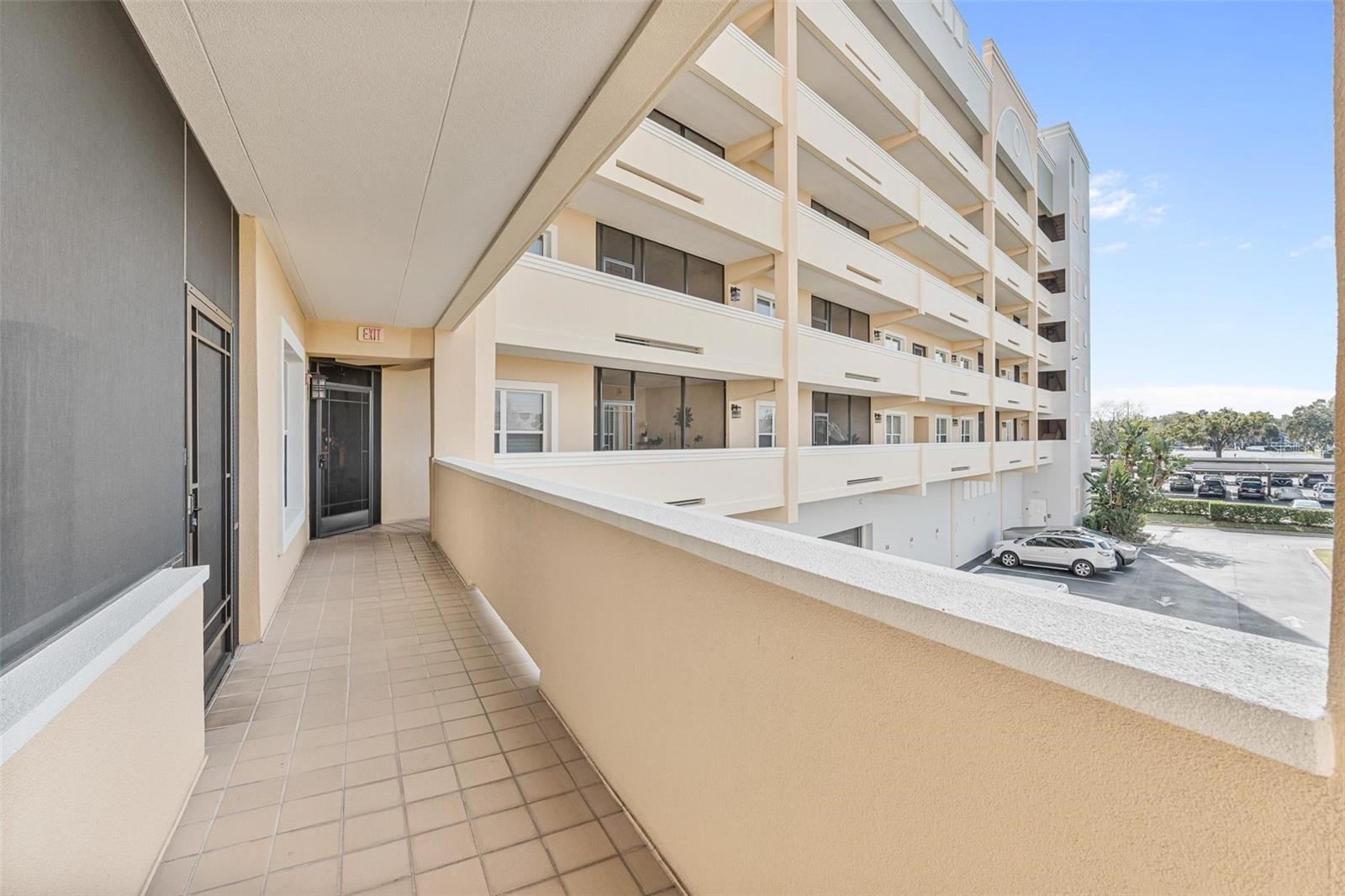 Image 36 of 62 For 225 Seminole Boulevard 208