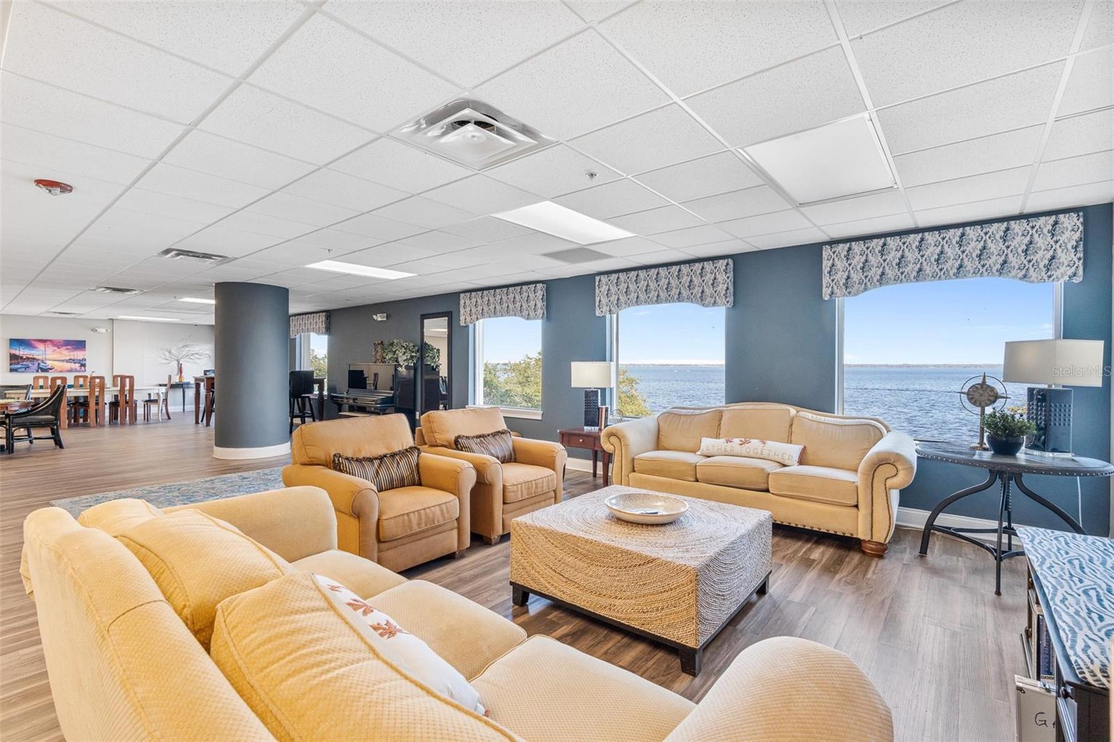 Image 41 of 62 For 225 Seminole Boulevard 208