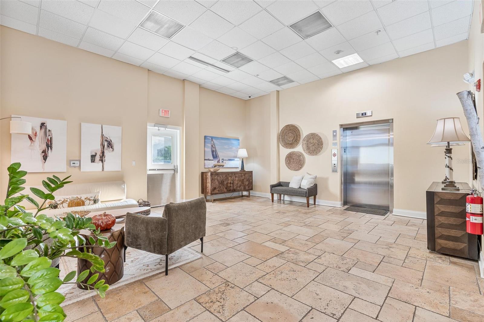 Image 47 of 62 For 225 Seminole Boulevard 208