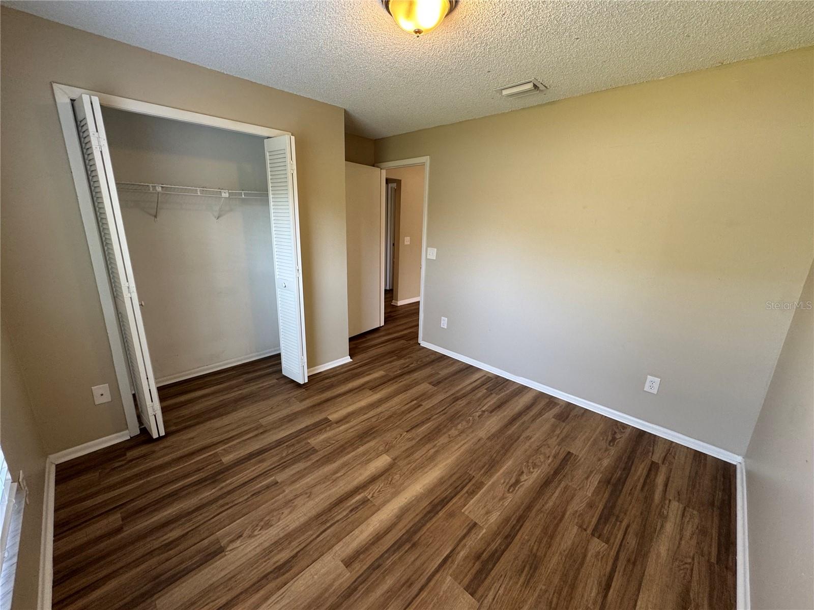 Image 14 of 19 For 2206 Fairmont Circle