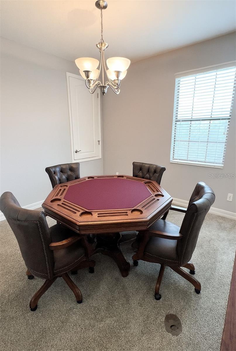 Image 13 of 71 For 10459 Stapeley Drive