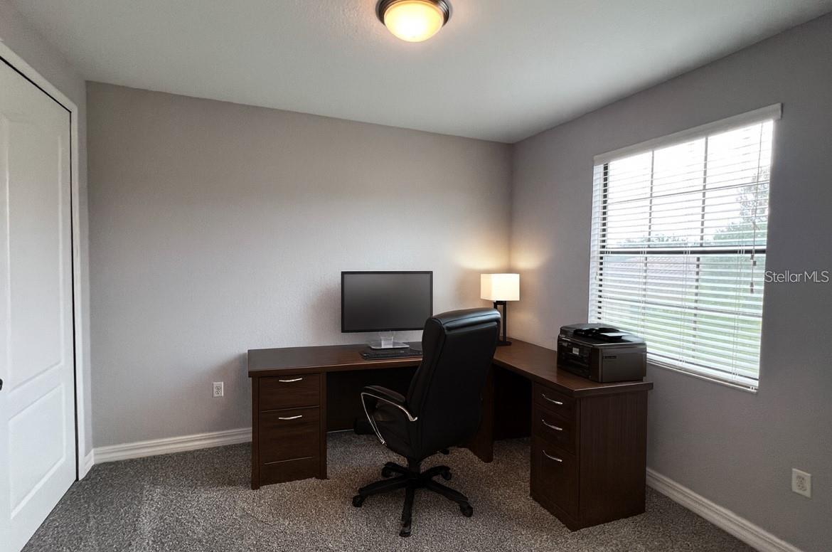 Image 33 of 71 For 10459 Stapeley Drive