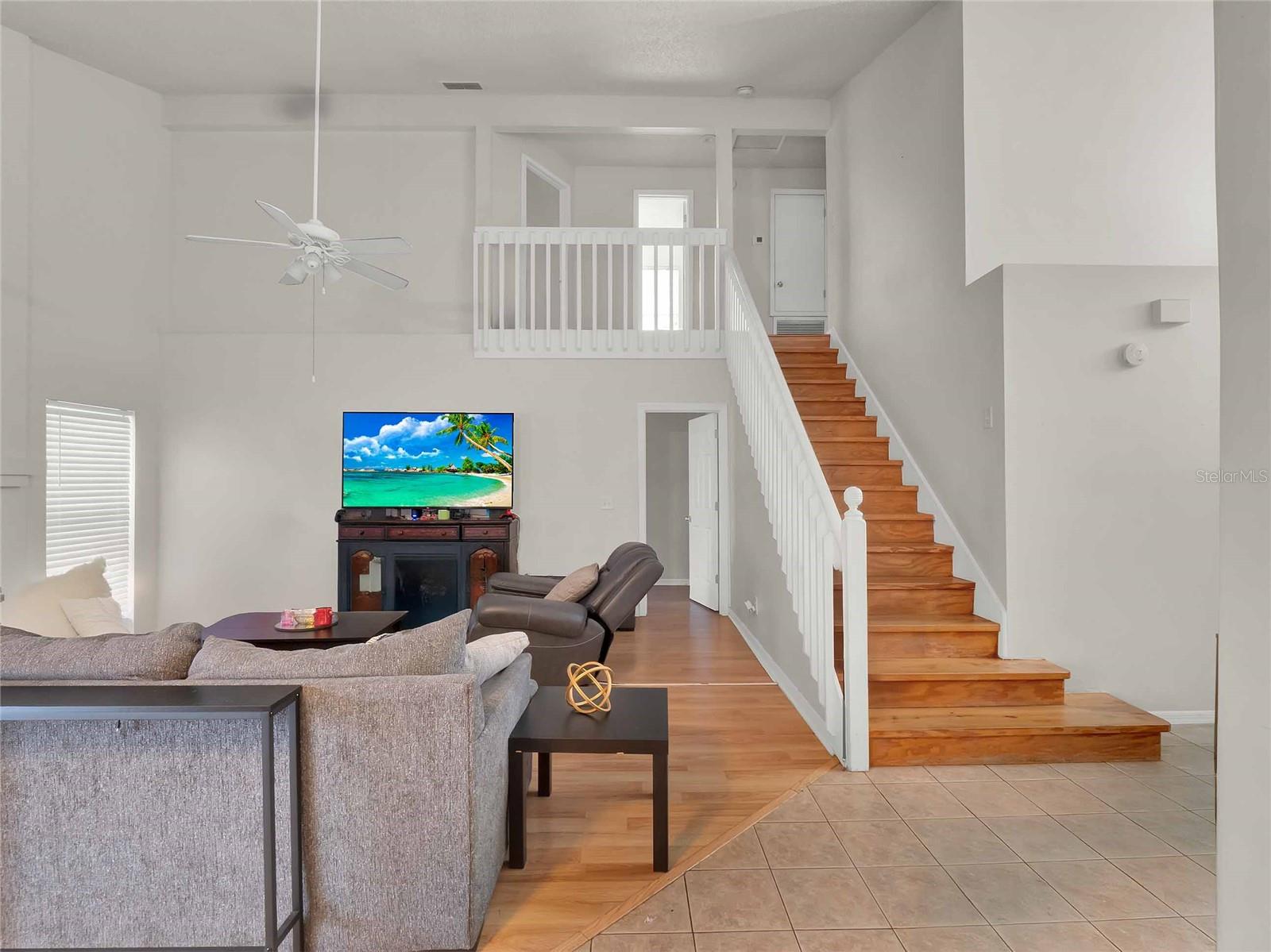 Image 13 of 16 For 595 Queensbridge Drive