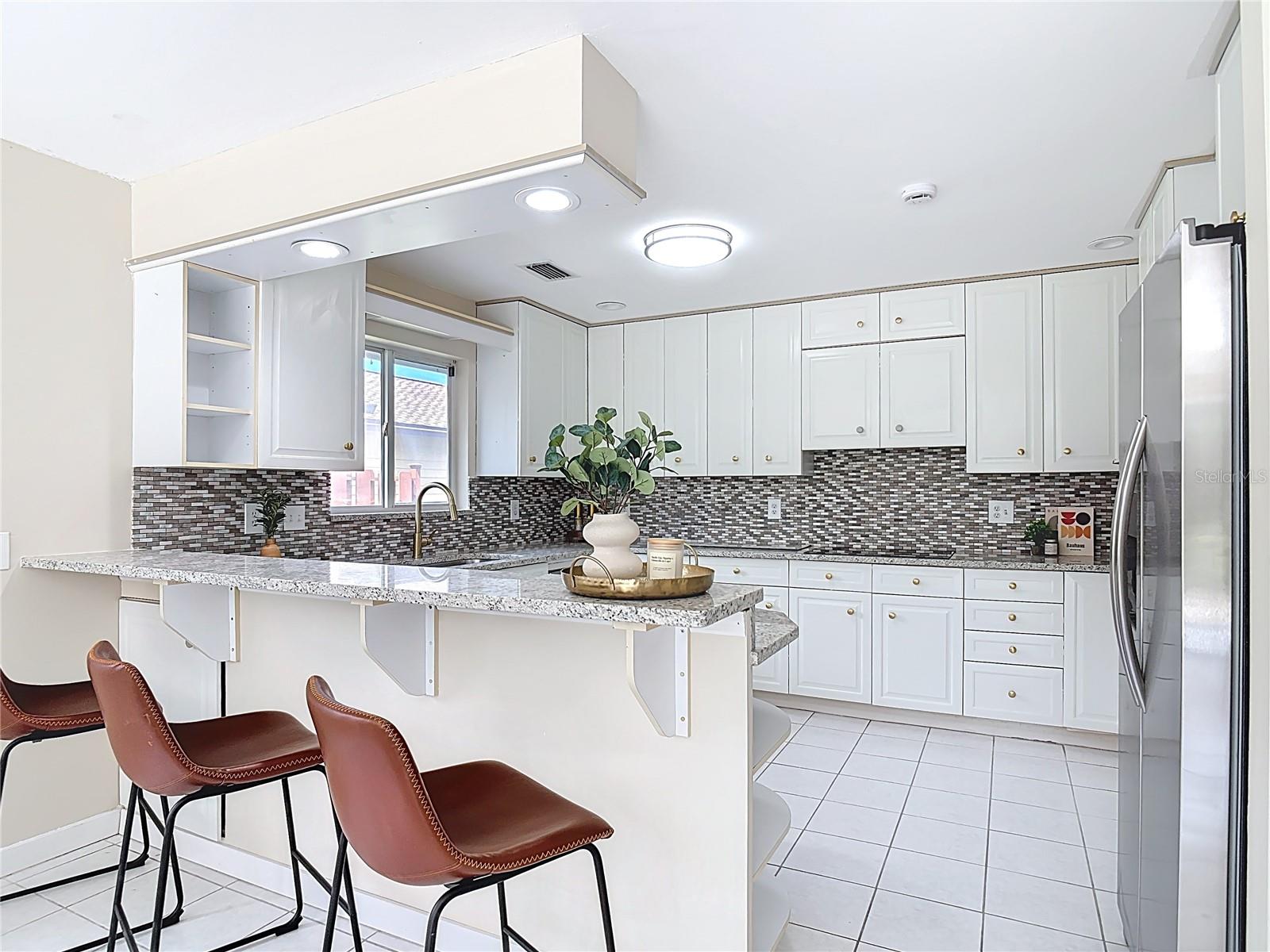 Image 17 of 54 For 289 Gull Drive S