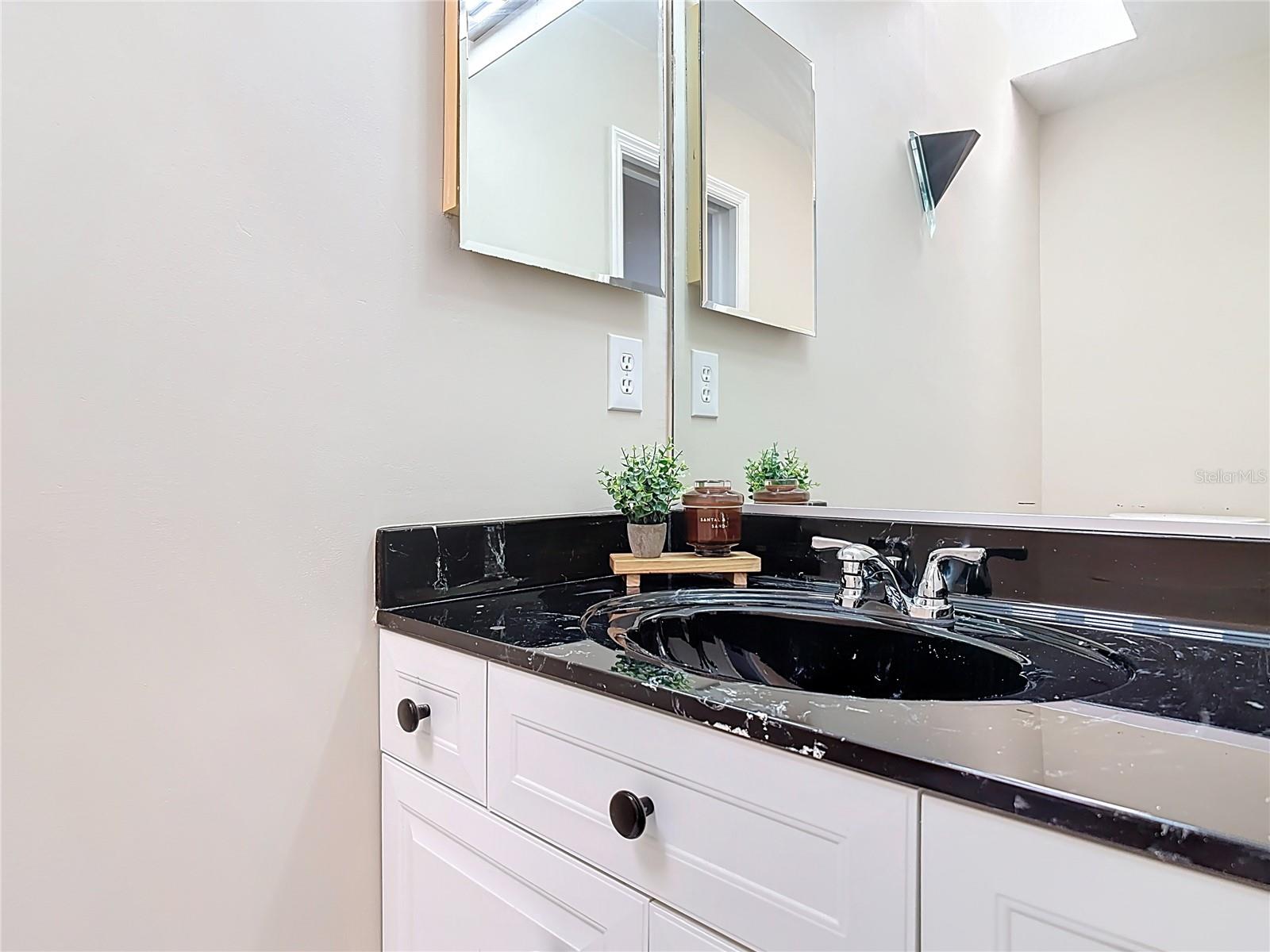 Image 27 of 54 For 289 Gull Drive S