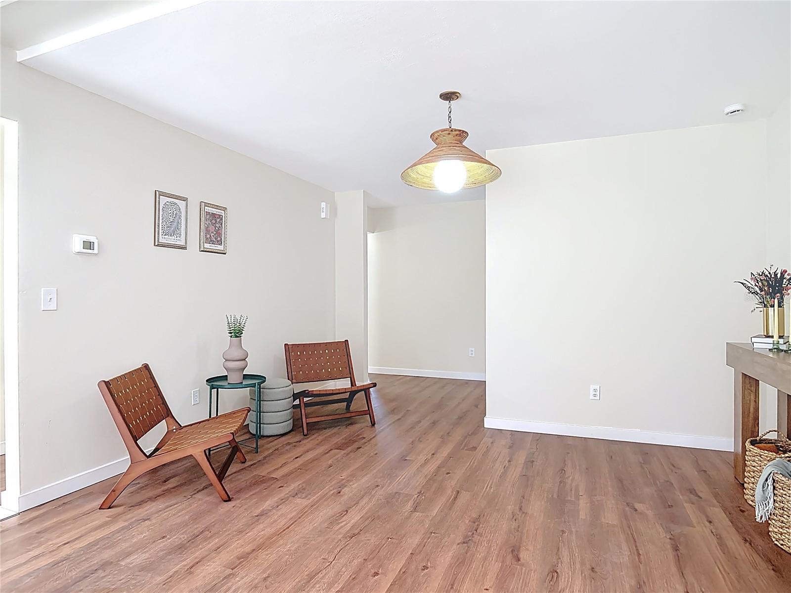 Image 6 of 54 For 289 Gull Drive S