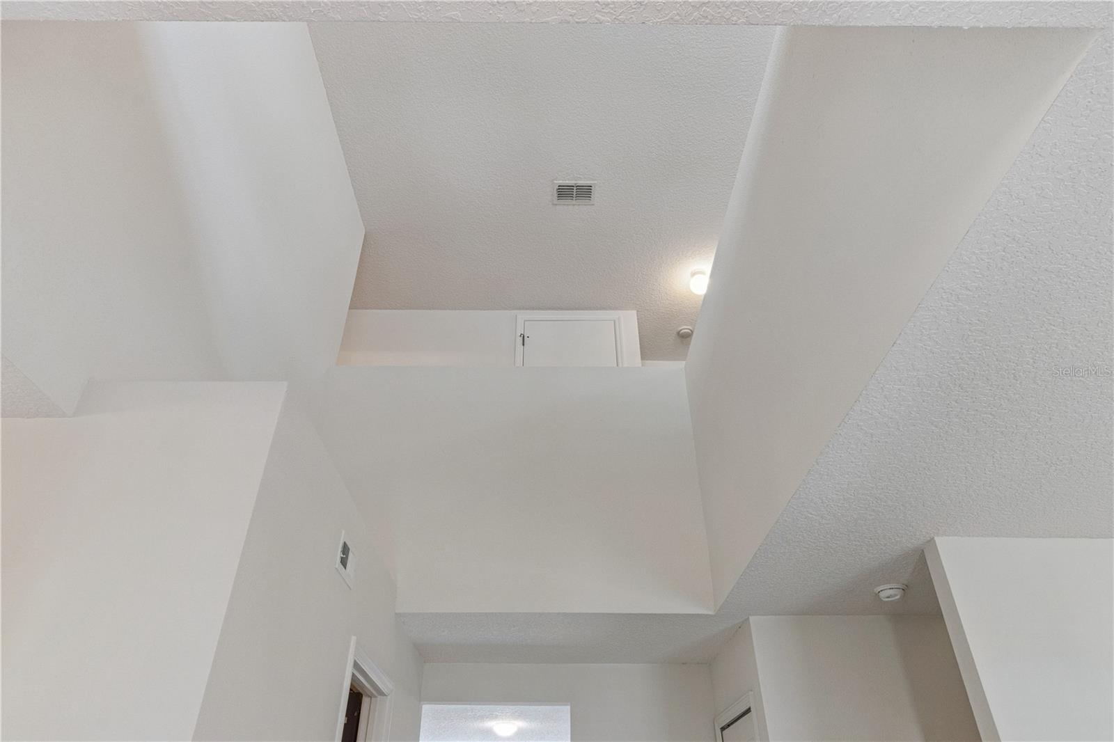 Image 19 of 24 For 15519 Willet Court