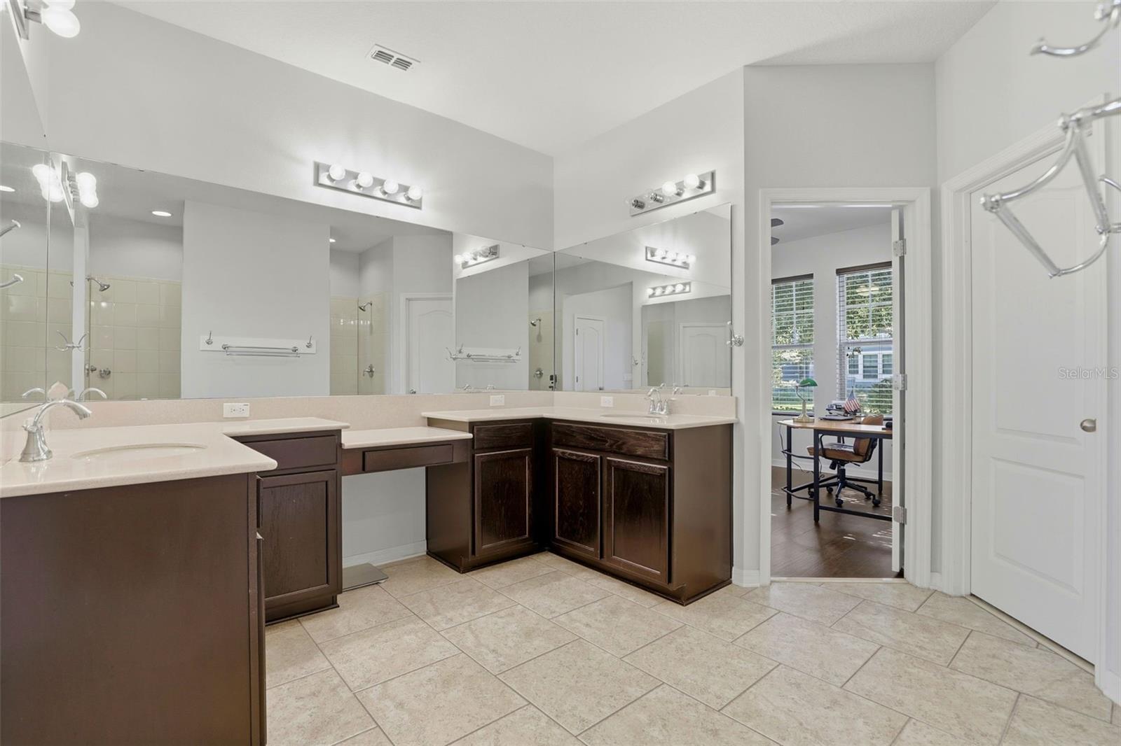 Image 28 of 77 For 10400 Woodward Winds Drive