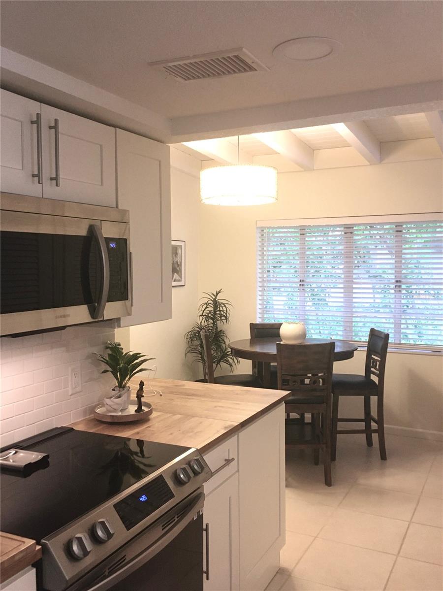 Image 10 of 30 For 1629 Dartmouth Street