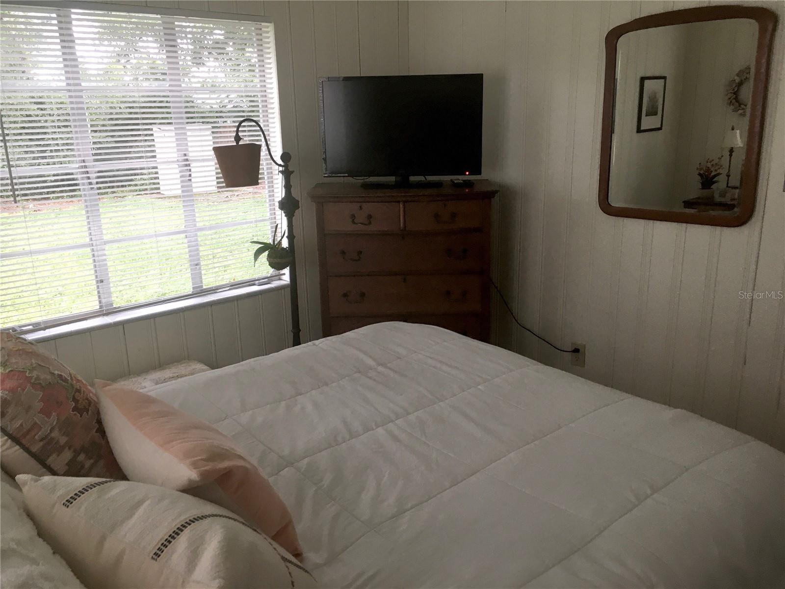 Image 13 of 30 For 1629 Dartmouth Street