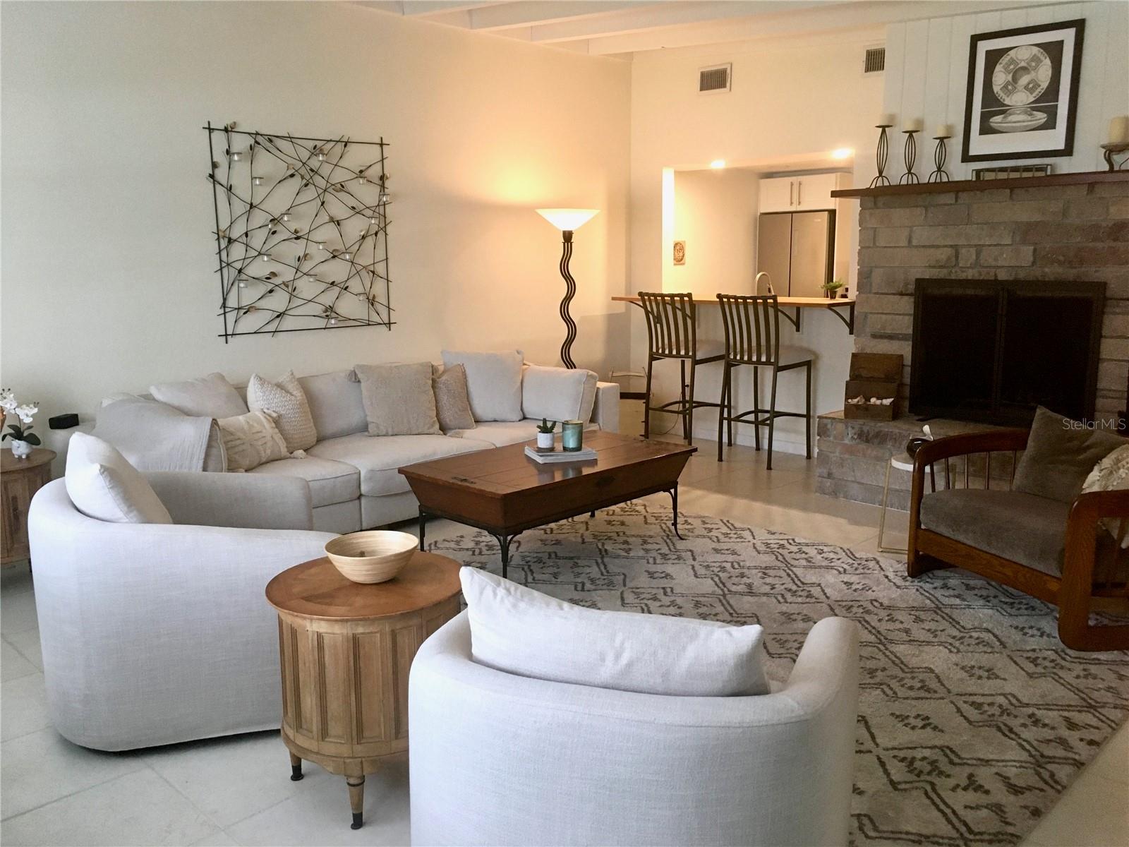 Image 8 of 30 For 1629 Dartmouth Street