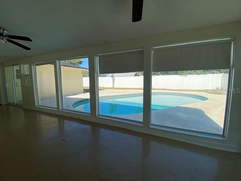 Image 10 of 56 For 2217 Sussex Road