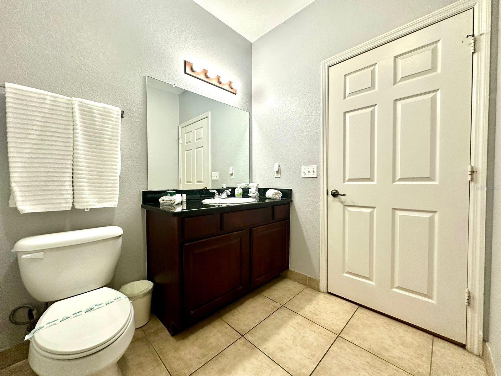 Image 24 of 53 For 1301 Tuscan Terrace 9308