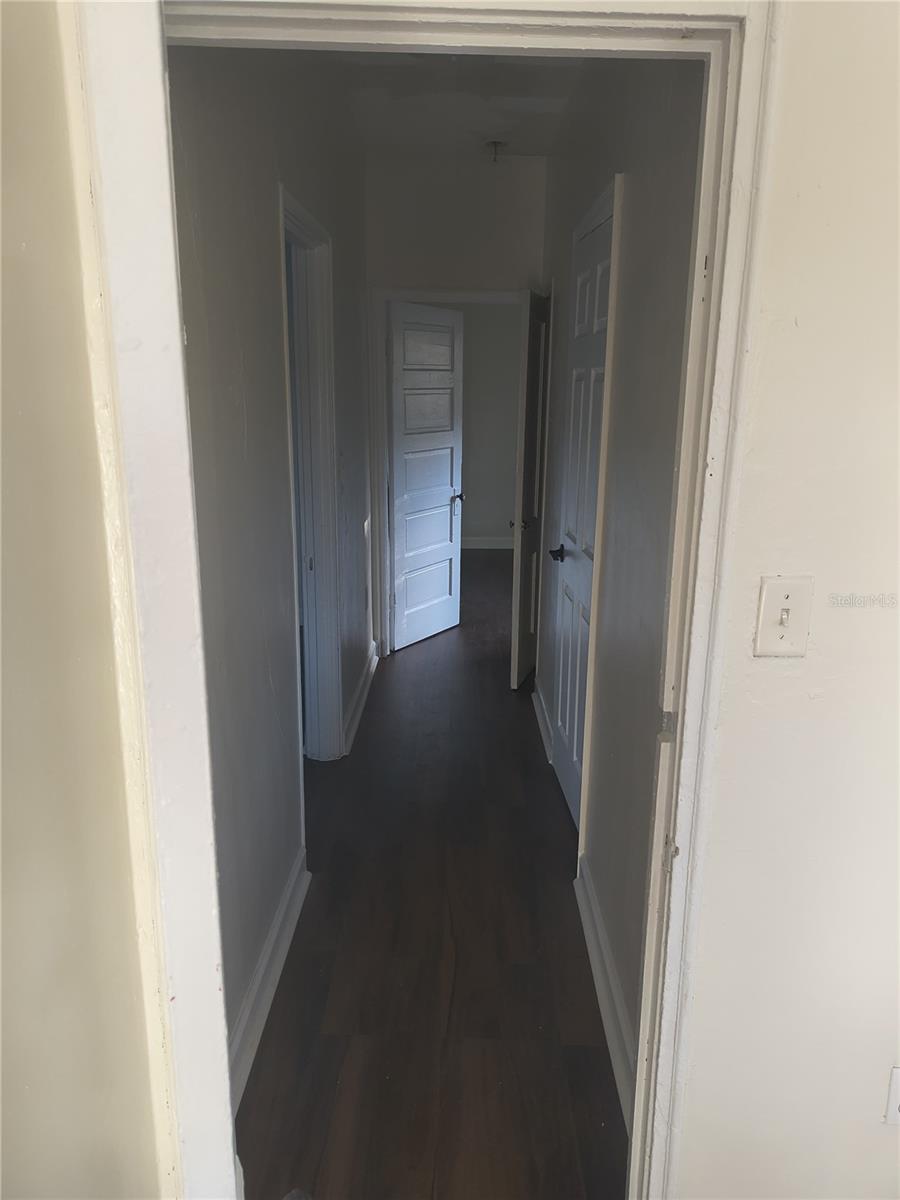 Image 12 of 18 For 1406 Greenwood Street