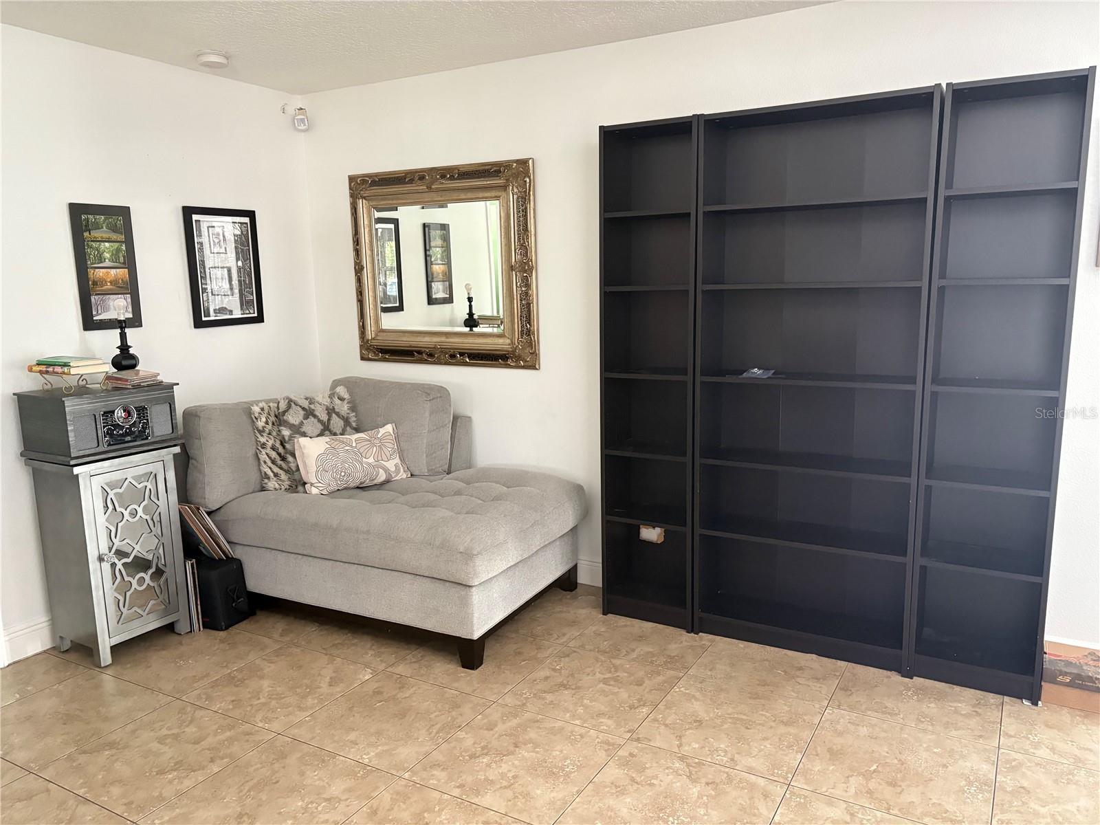 Image 12 of 39 For 2400 10th Street