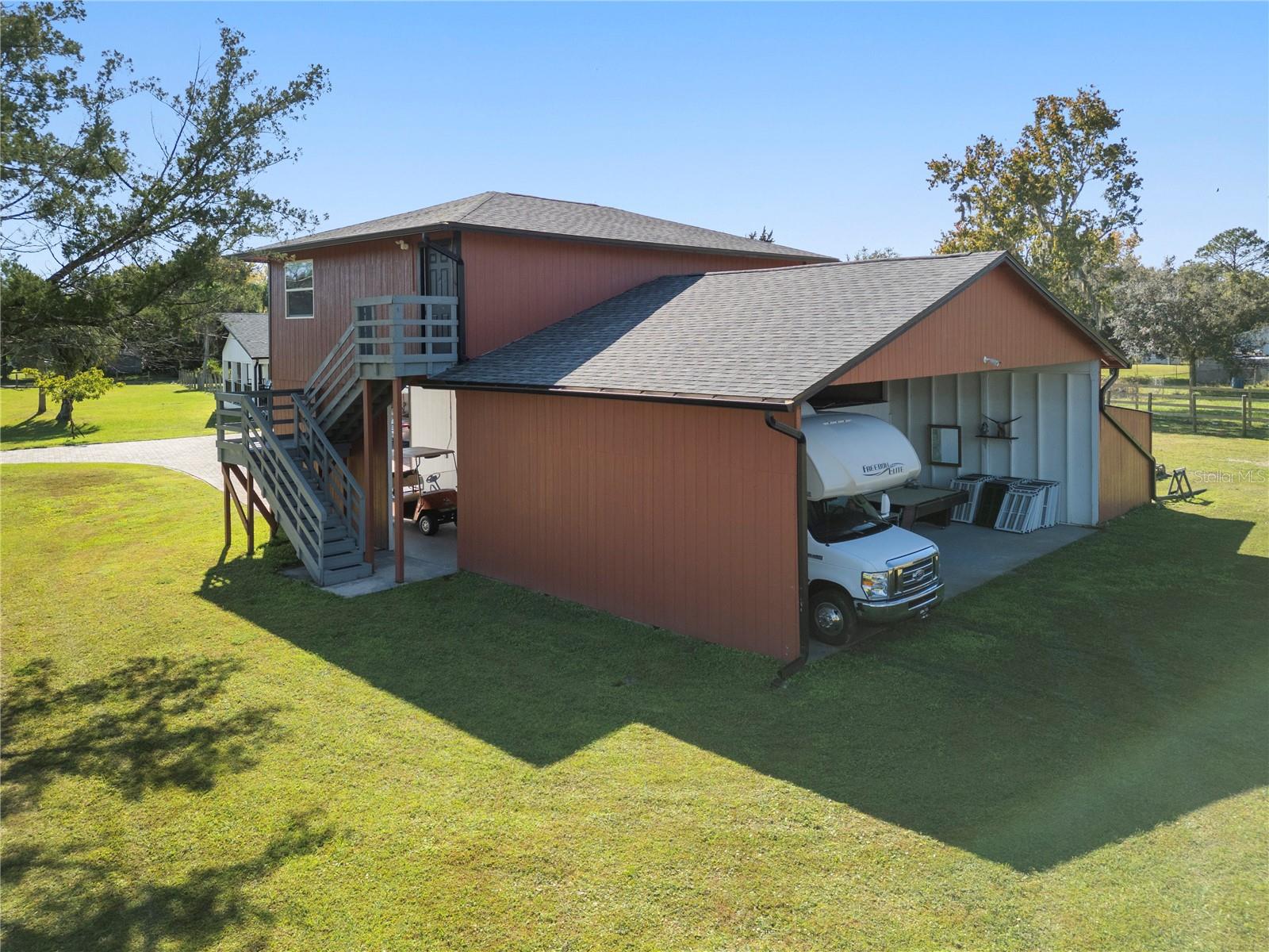 Image 21 of 39 For 2400 10th Street