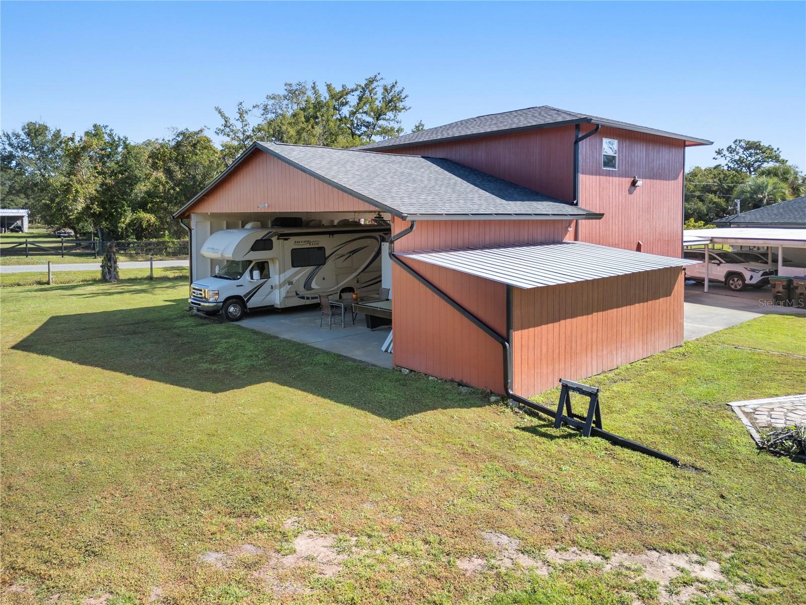 Image 27 of 39 For 2400 10th Street