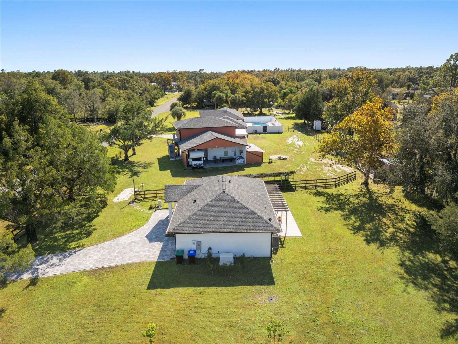 Image 33 of 39 For 2400 10th Street