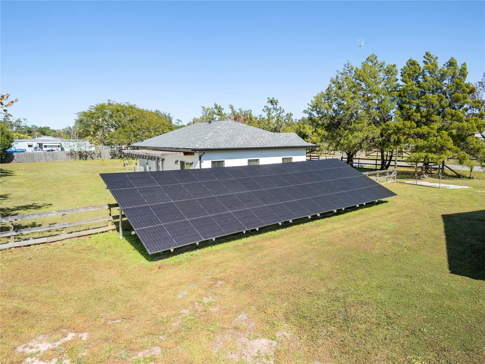 Image 37 of 39 For 2400 10th Street