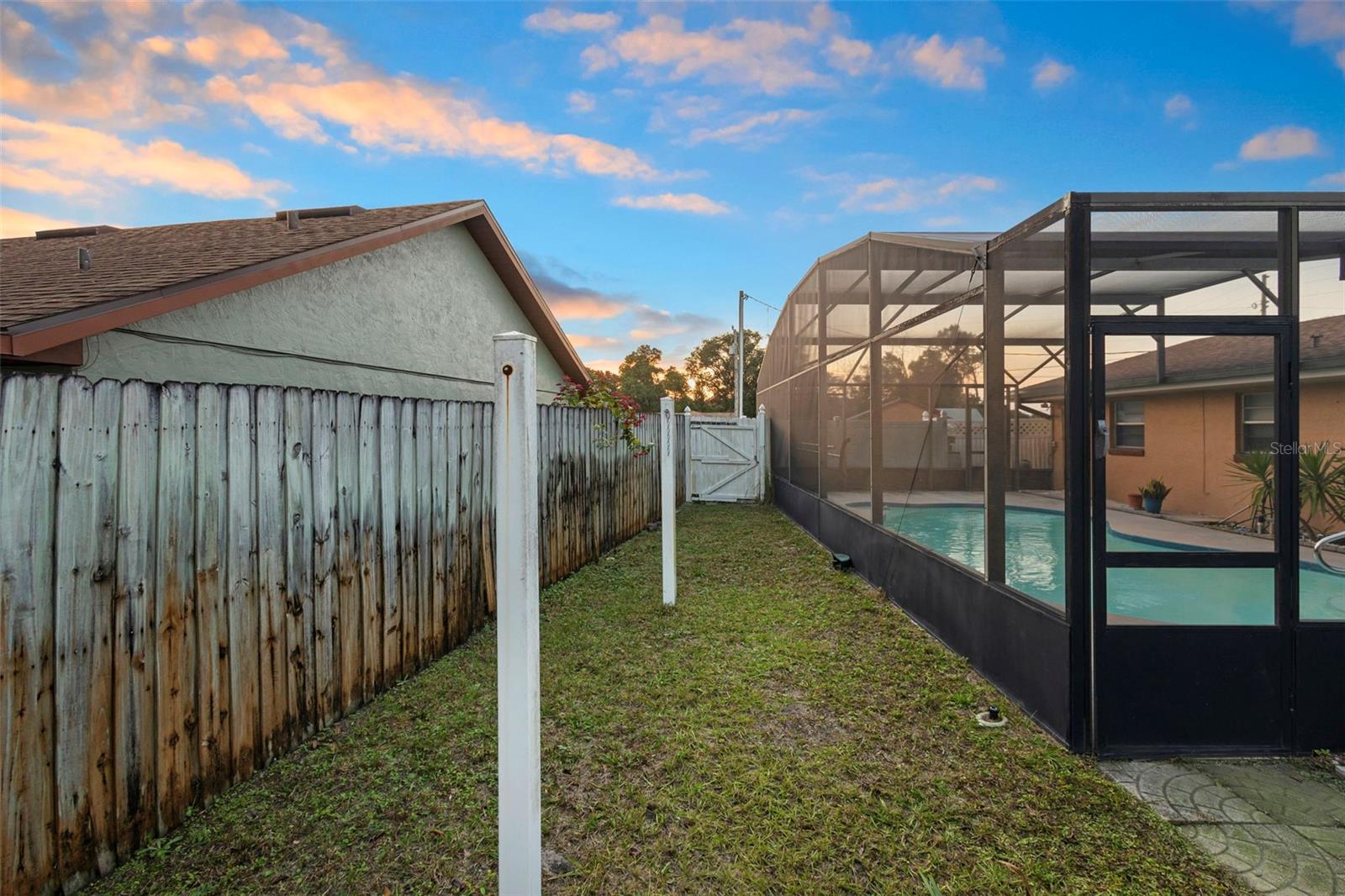 Image 22 of 29 For 630 Grand Plaza Drive