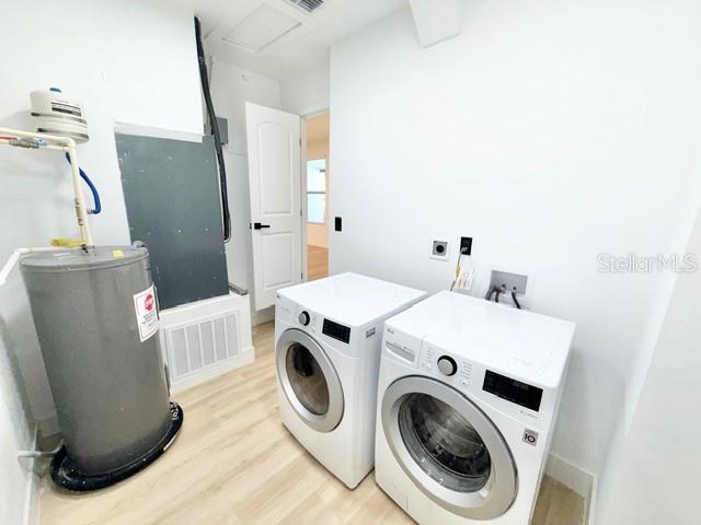 Image 26 of 31 For 325 Burleigh Avenue