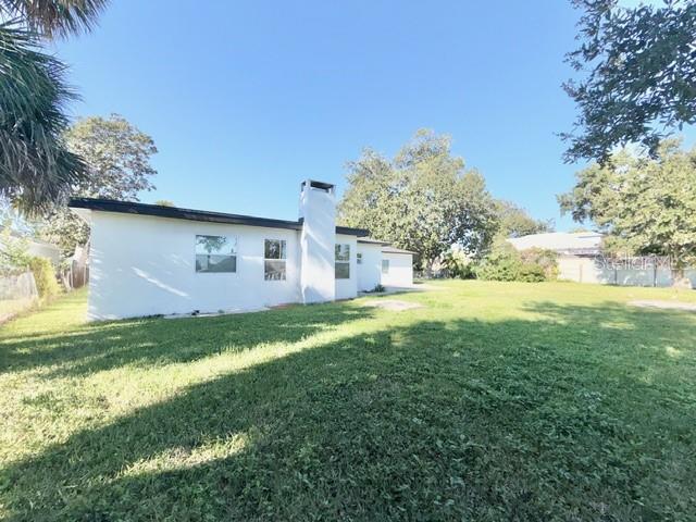 Image 29 of 31 For 325 Burleigh Avenue