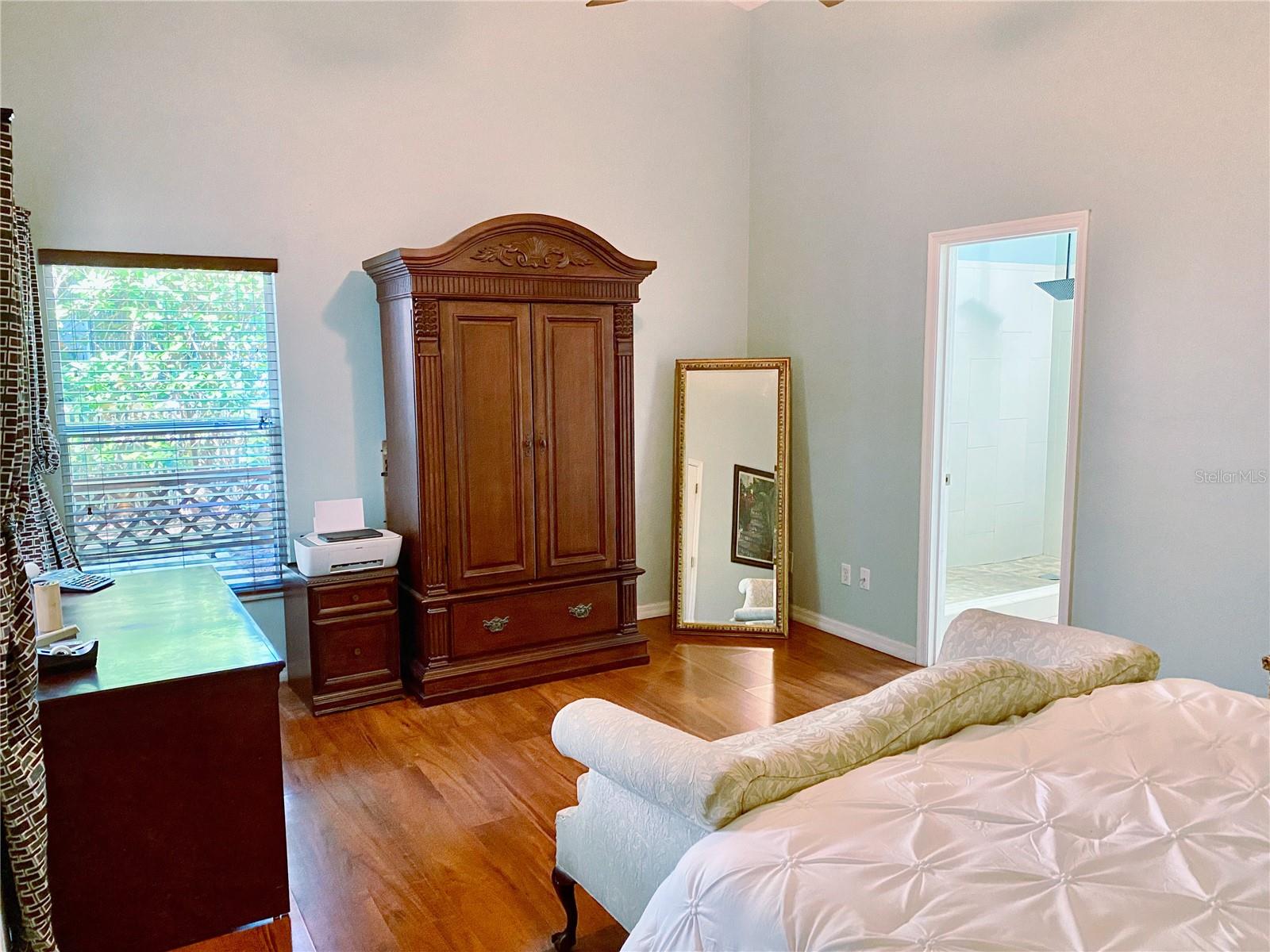 Image 10 of 45 For 1716 Fox Glen Court