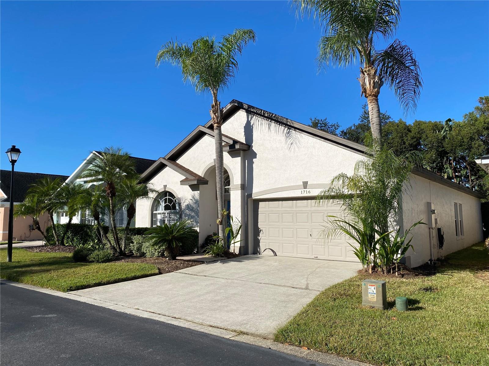 Image 14 of 45 For 1716 Fox Glen Court