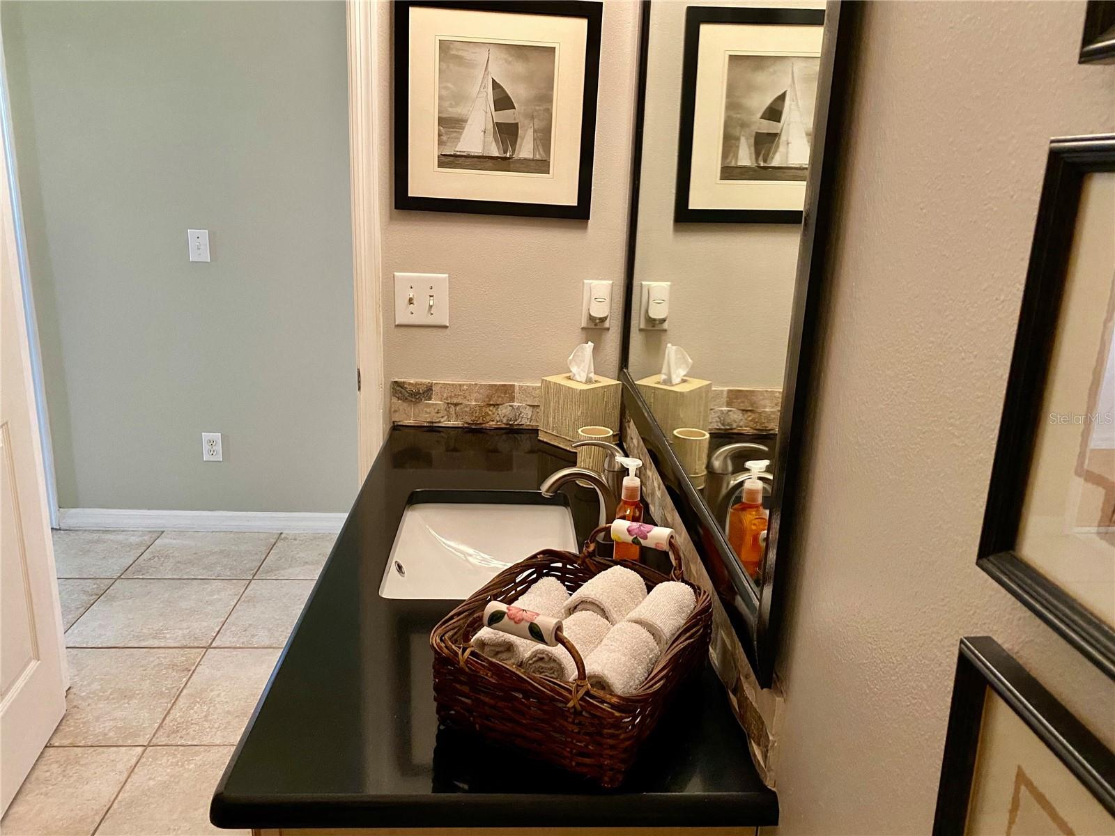 Image 36 of 45 For 1716 Fox Glen Court