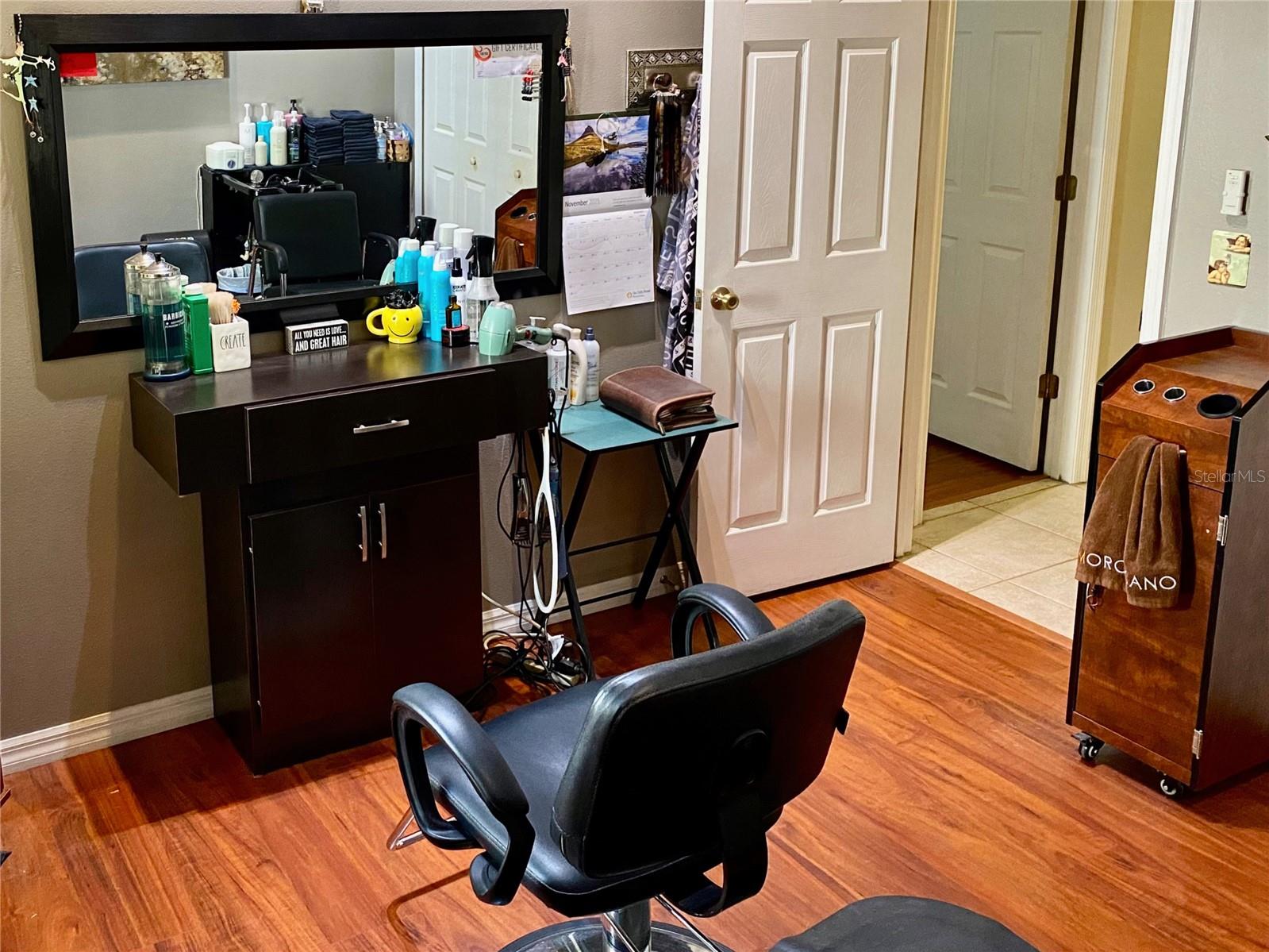 Image 39 of 45 For 1716 Fox Glen Court