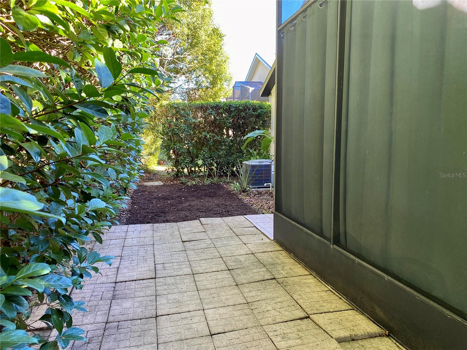 Image 4 of 45 For 1716 Fox Glen Court